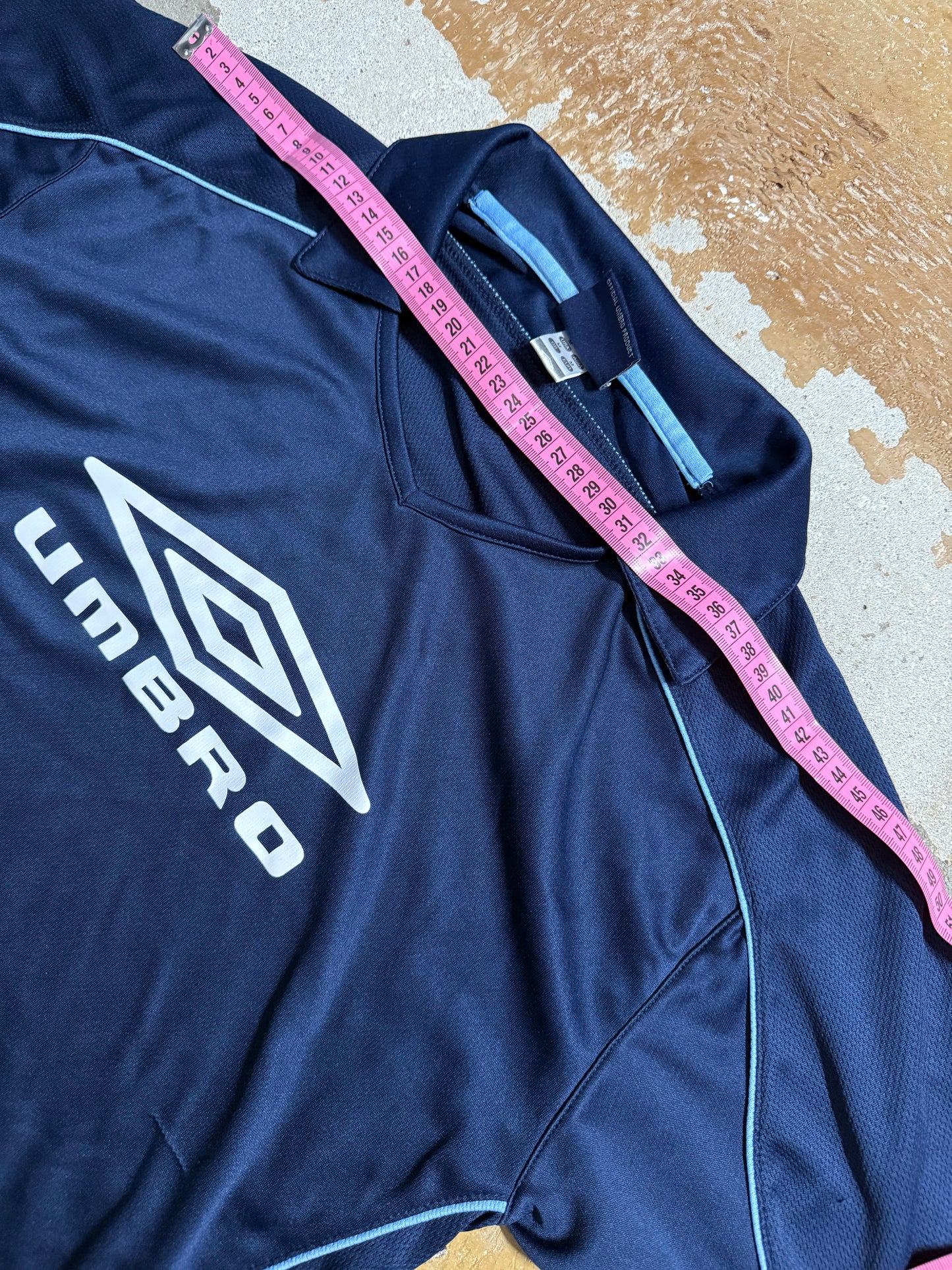 Umbro vintage football jersey shirt - M