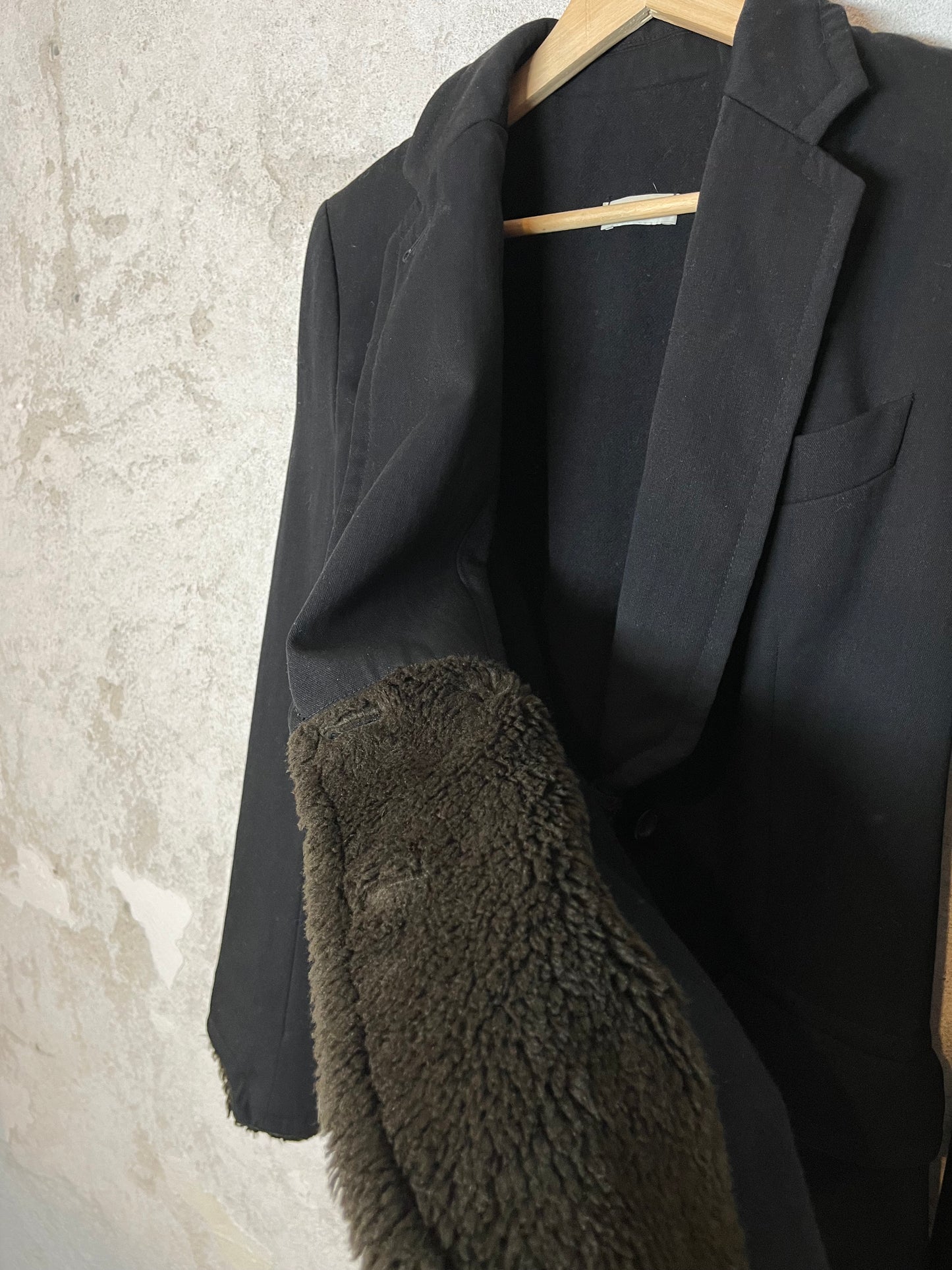 Dries van Noten wool blazer with fur detail - M