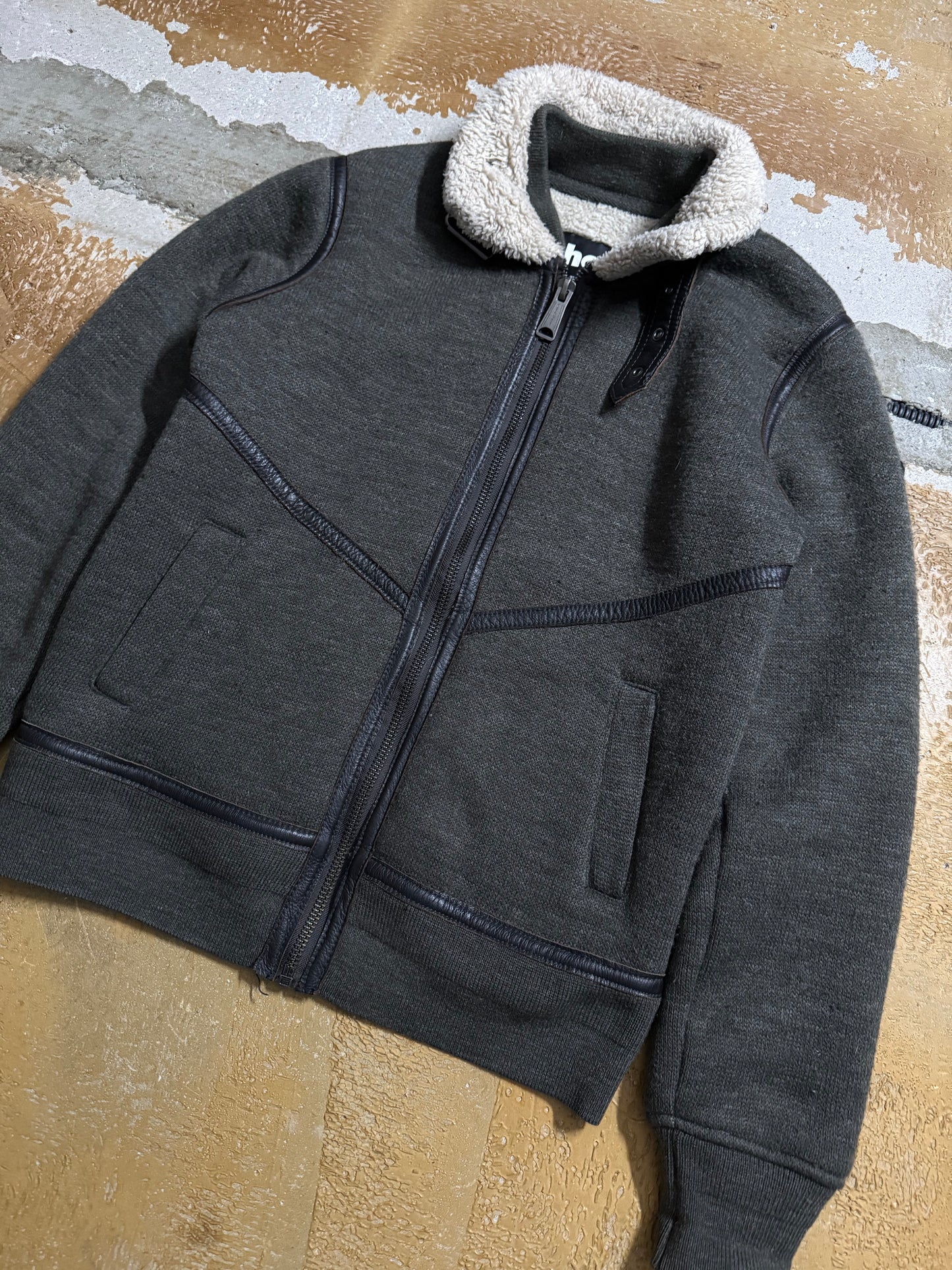 Schott NYC sherpa leather detail jacket - M