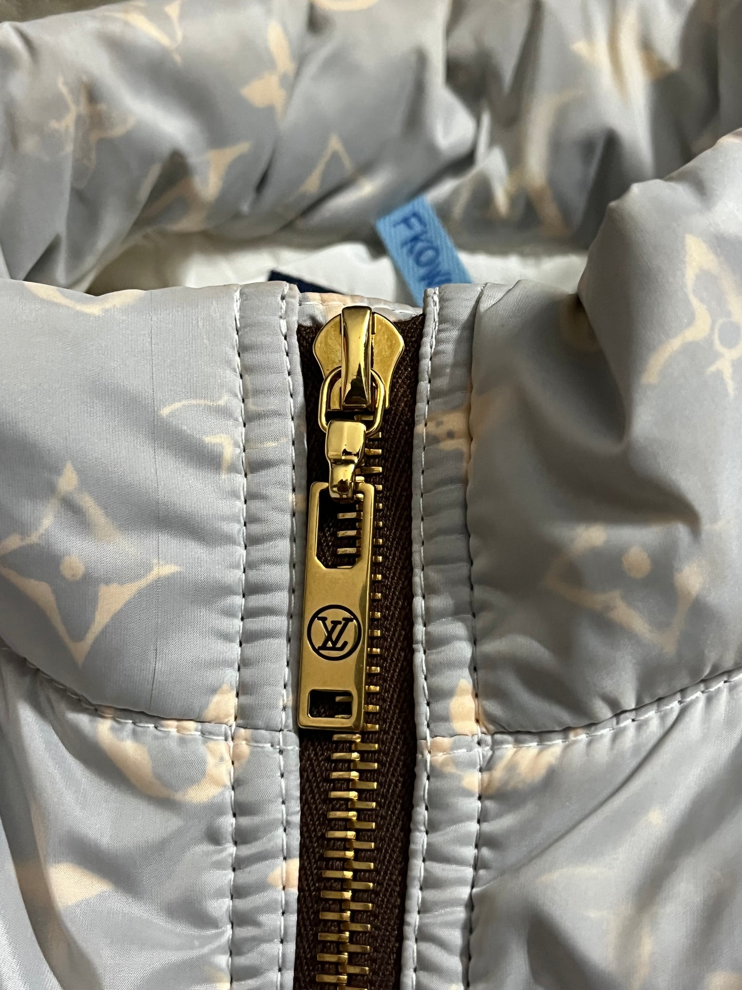 Louis Vuitton [SAMPLE] monogram down jacket - S