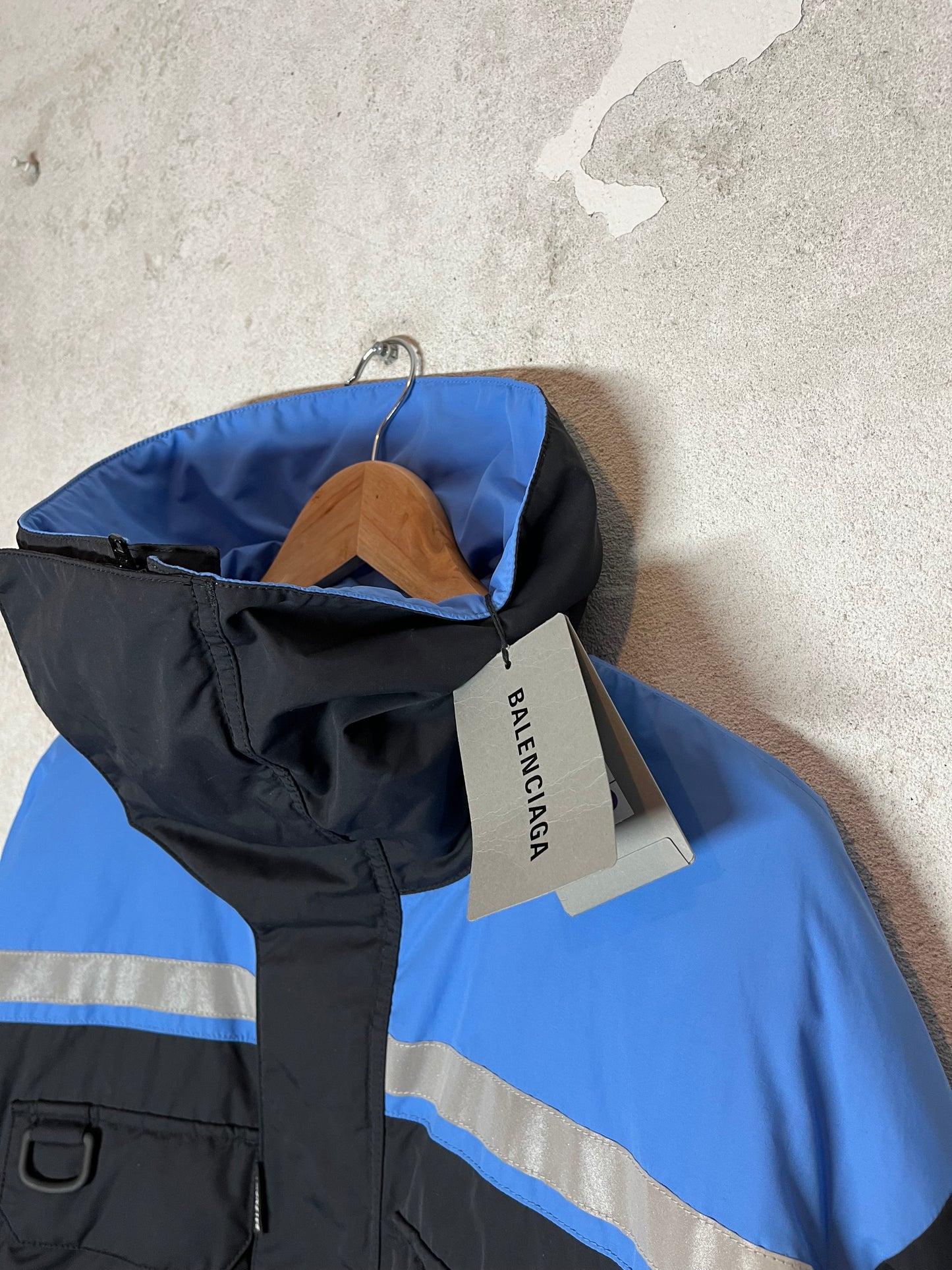 Balenciaga puffer jacket new with tags - XL