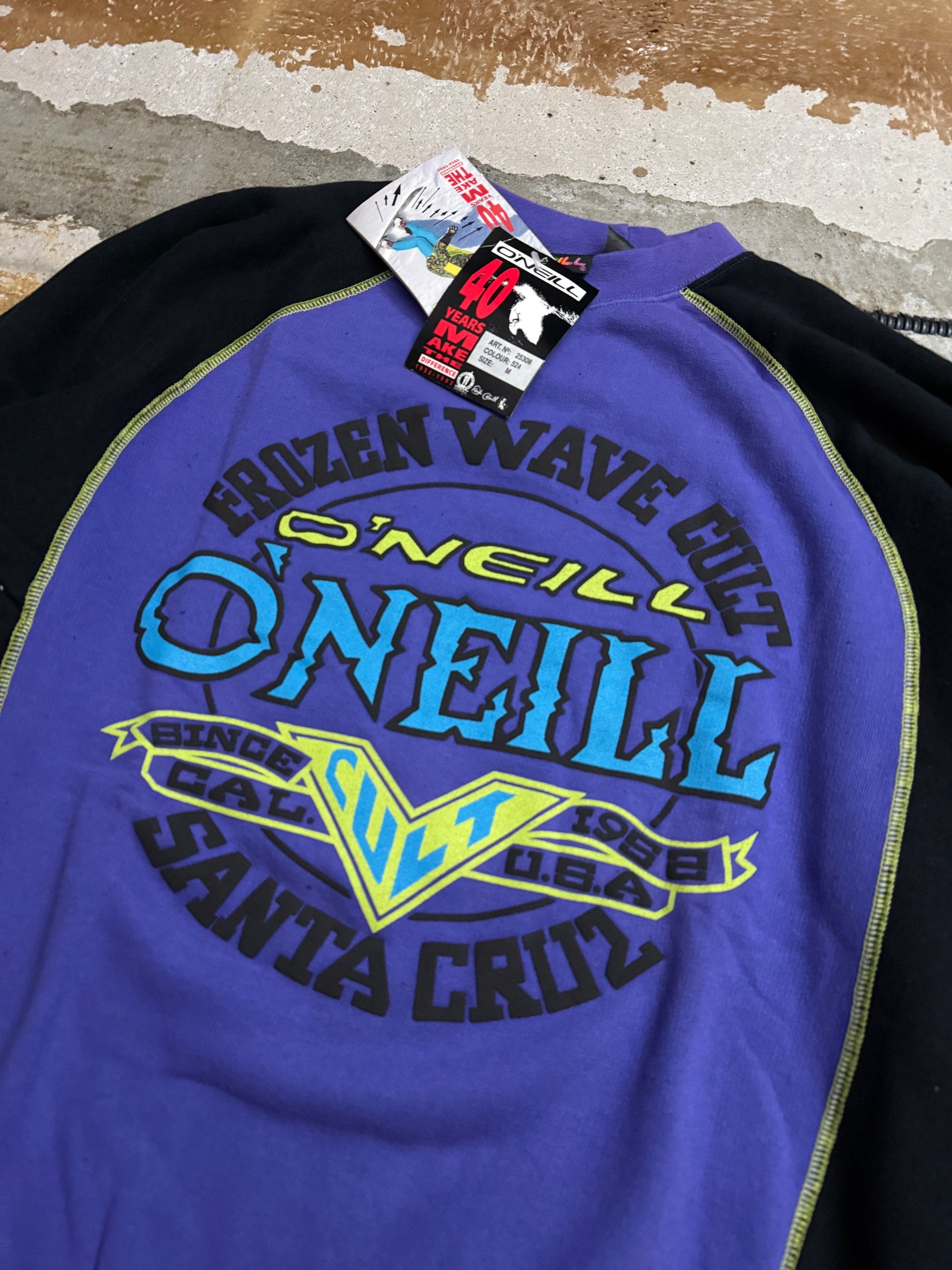 O’neill vintage sweatshirt new with tags RARE - M