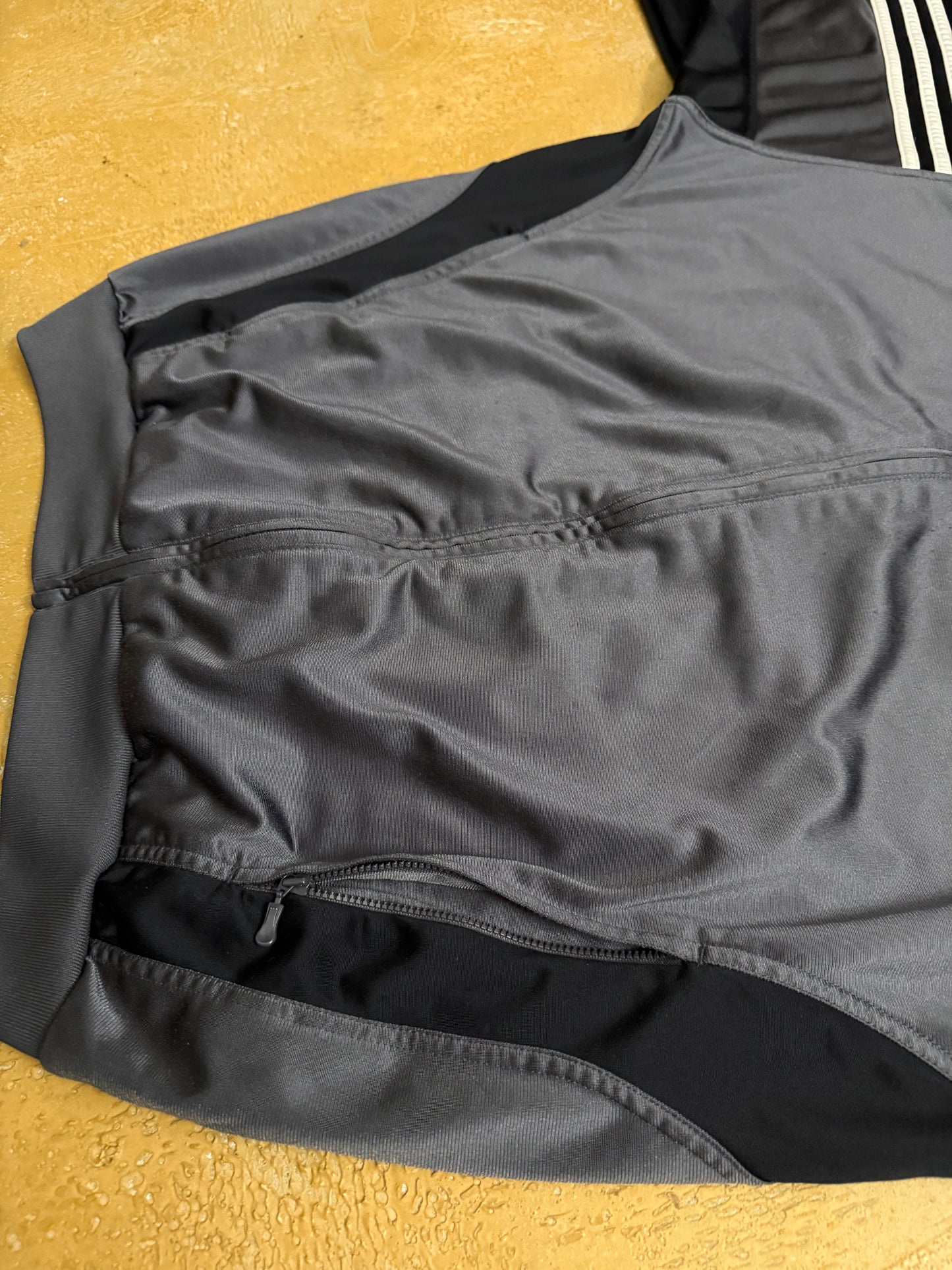 Adidas vintage track jacket - L