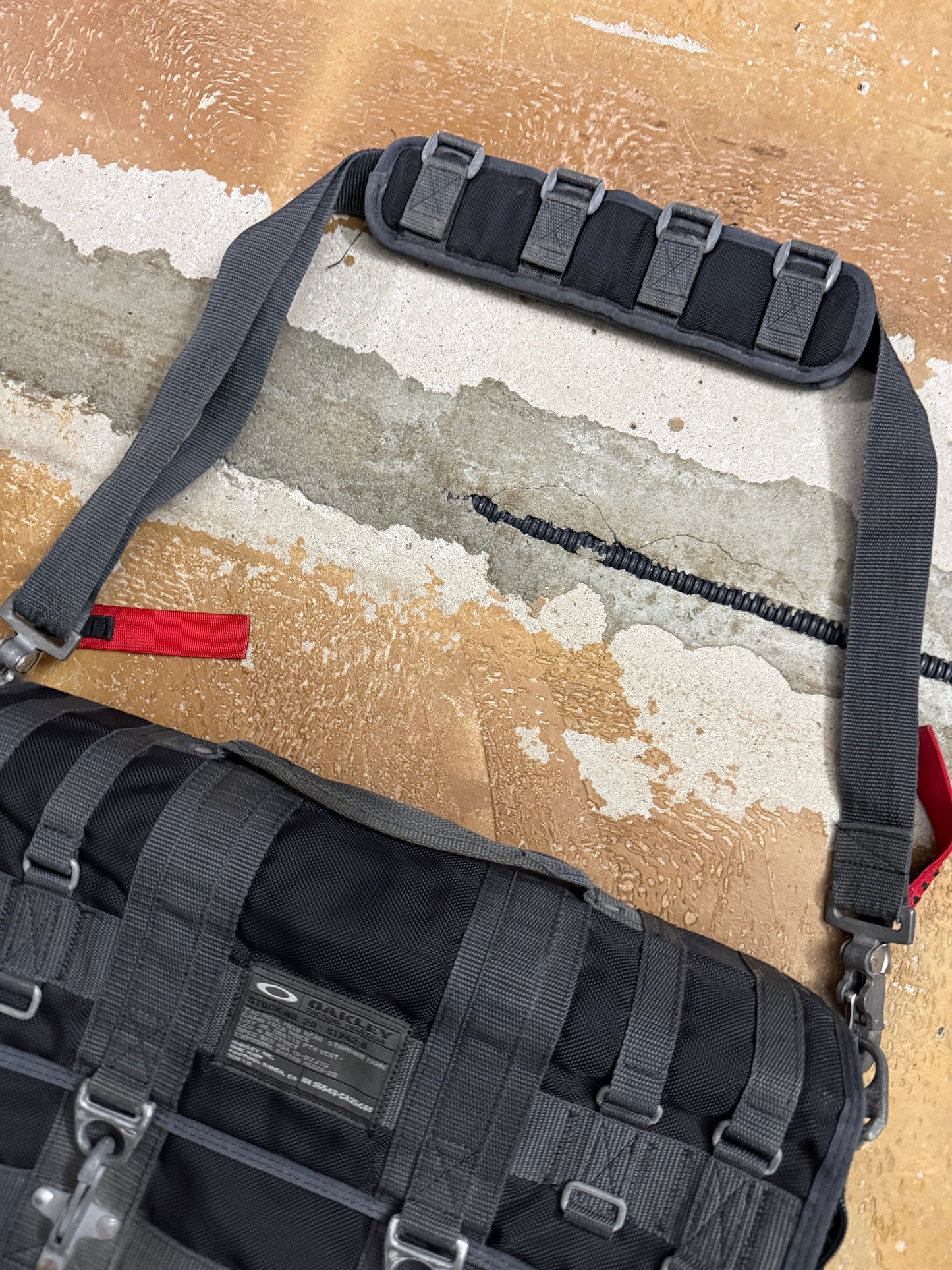 Oakley 2005 Dexter Tactical Field Gear laptop sling bag