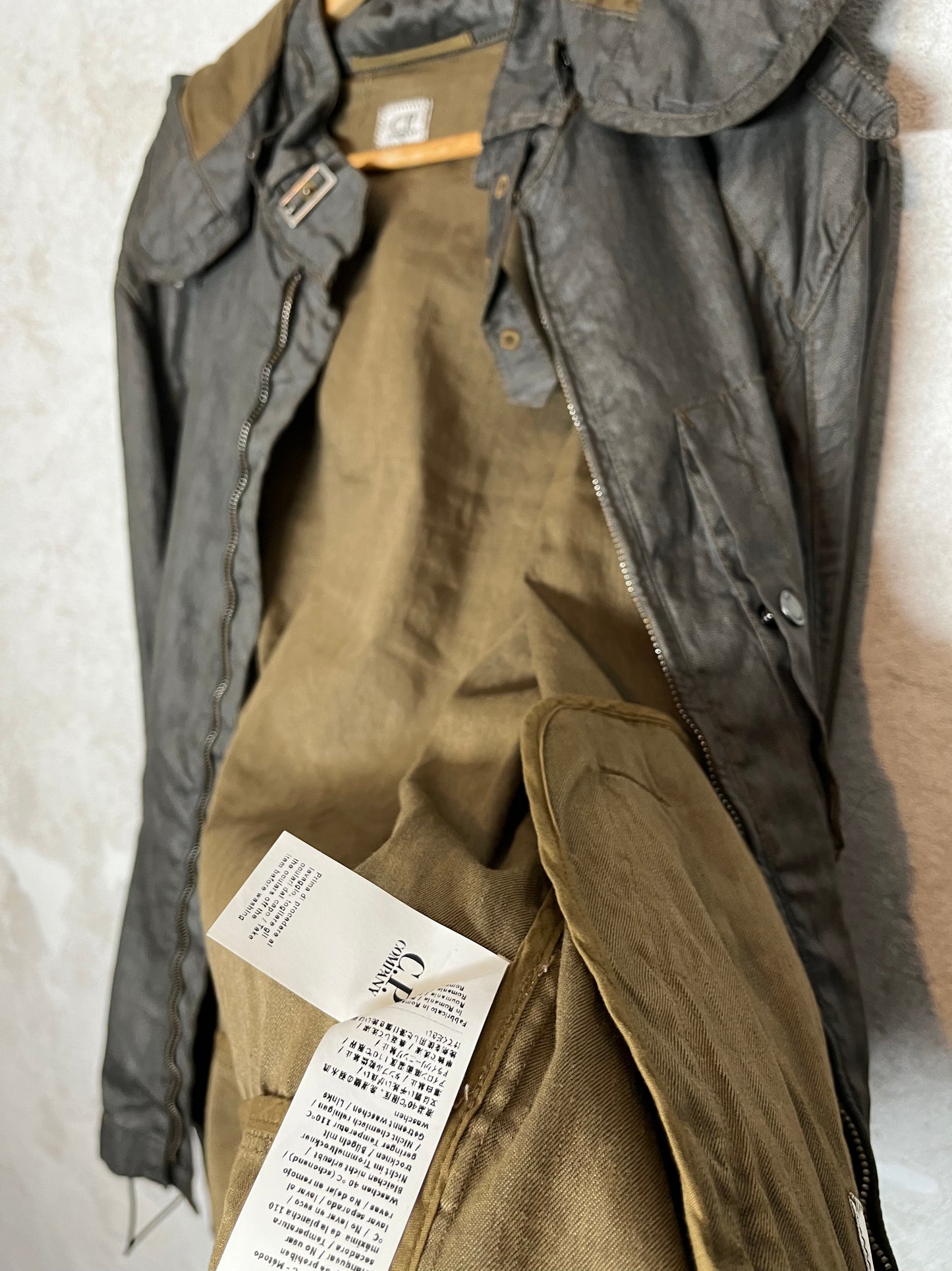 CP Company Laminated Linen Goggle Jacket - XL