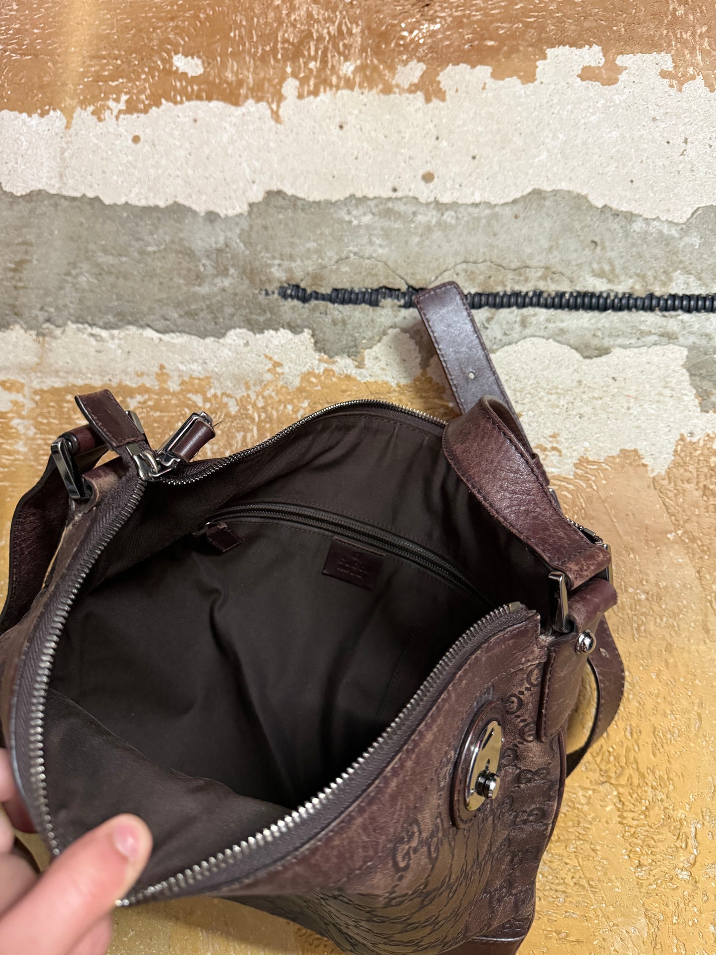Gucci leather monogram shoulder bag