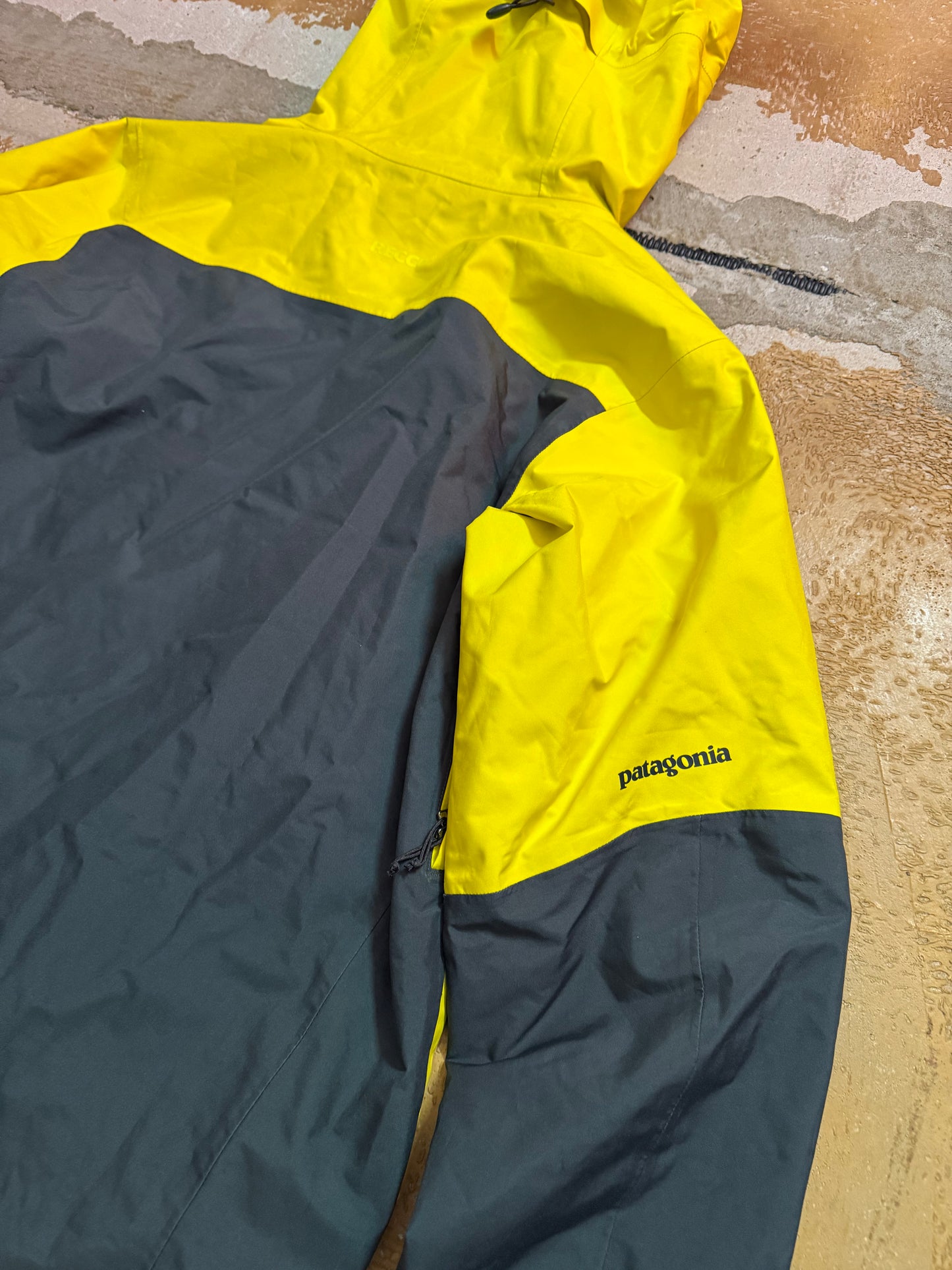 Patagonia ski snowboard wintersport jacket - M