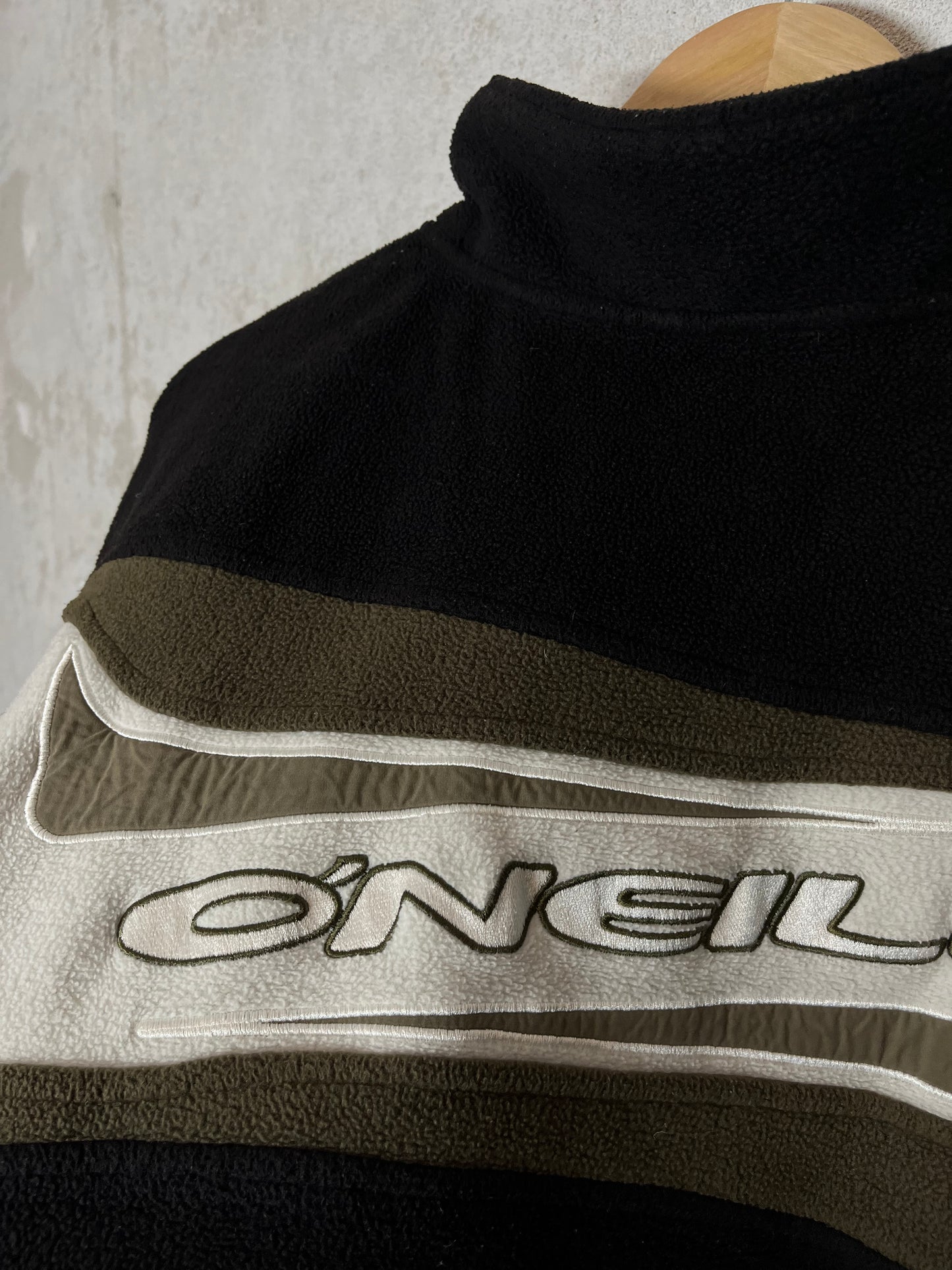 O’neill vintage 2000s pully fleece sweater - L