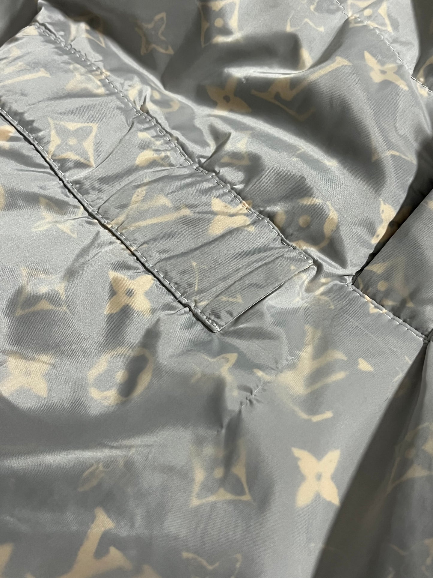Louis Vuitton [SAMPLE] monogram down jacket - S