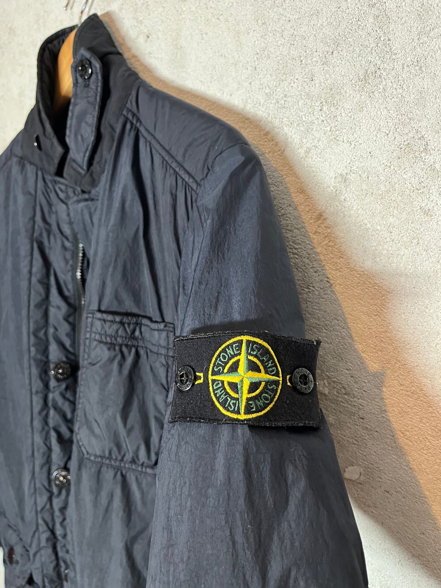 Stone Island Garment Dyed Crinkle Reps NY puffer jacket - S