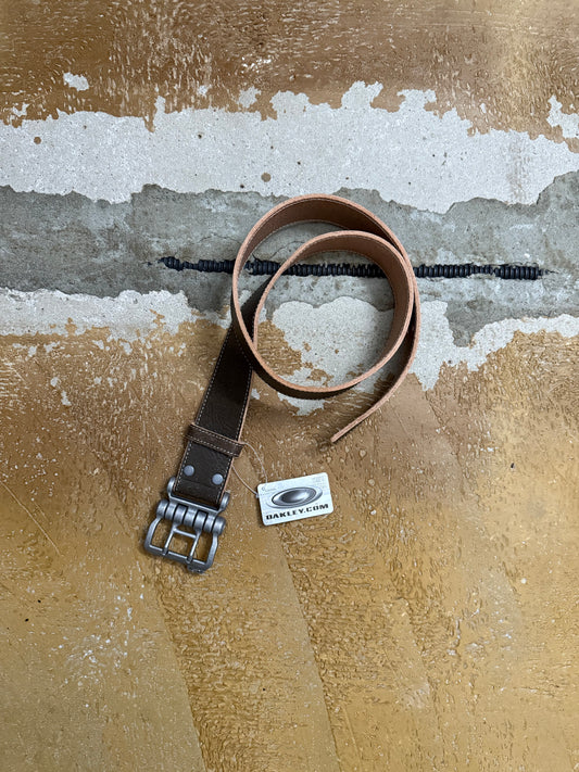 Oakley vintage metal brown leather belt - 100cm