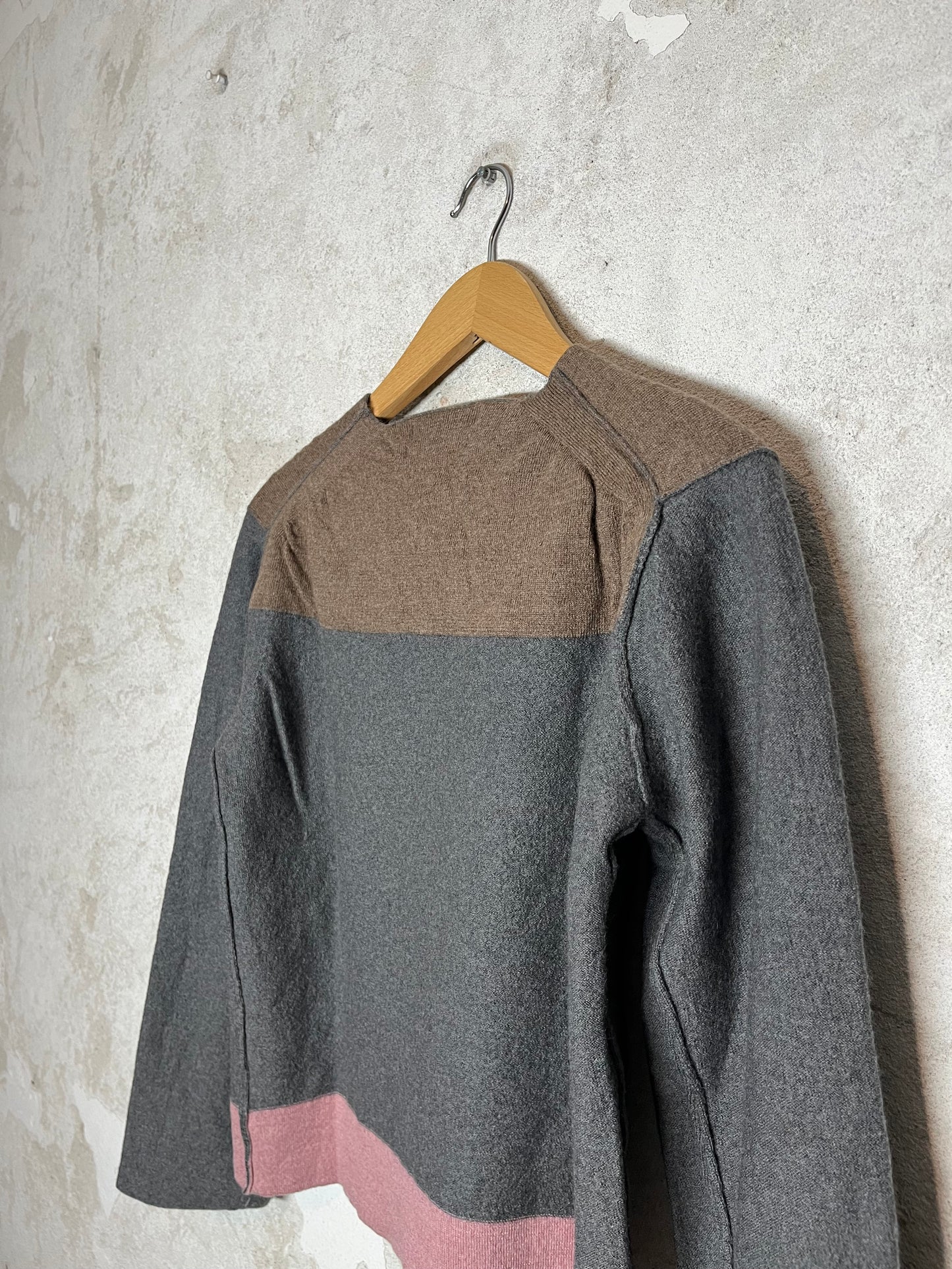 Comme des Garcons felt wool embroidered letter knit sweater - XS