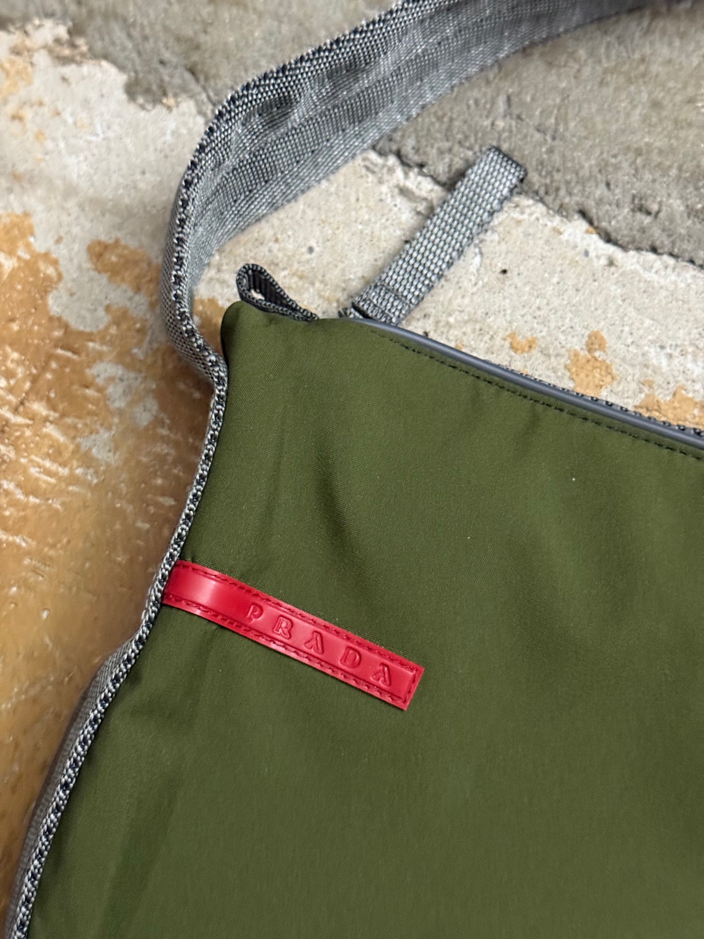 Prada vintage “SHWFFF” vintage designer bag