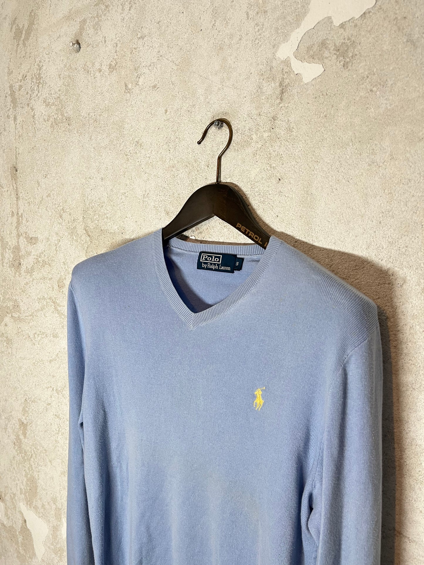 Ralph Lauren V neck knit sweater - S