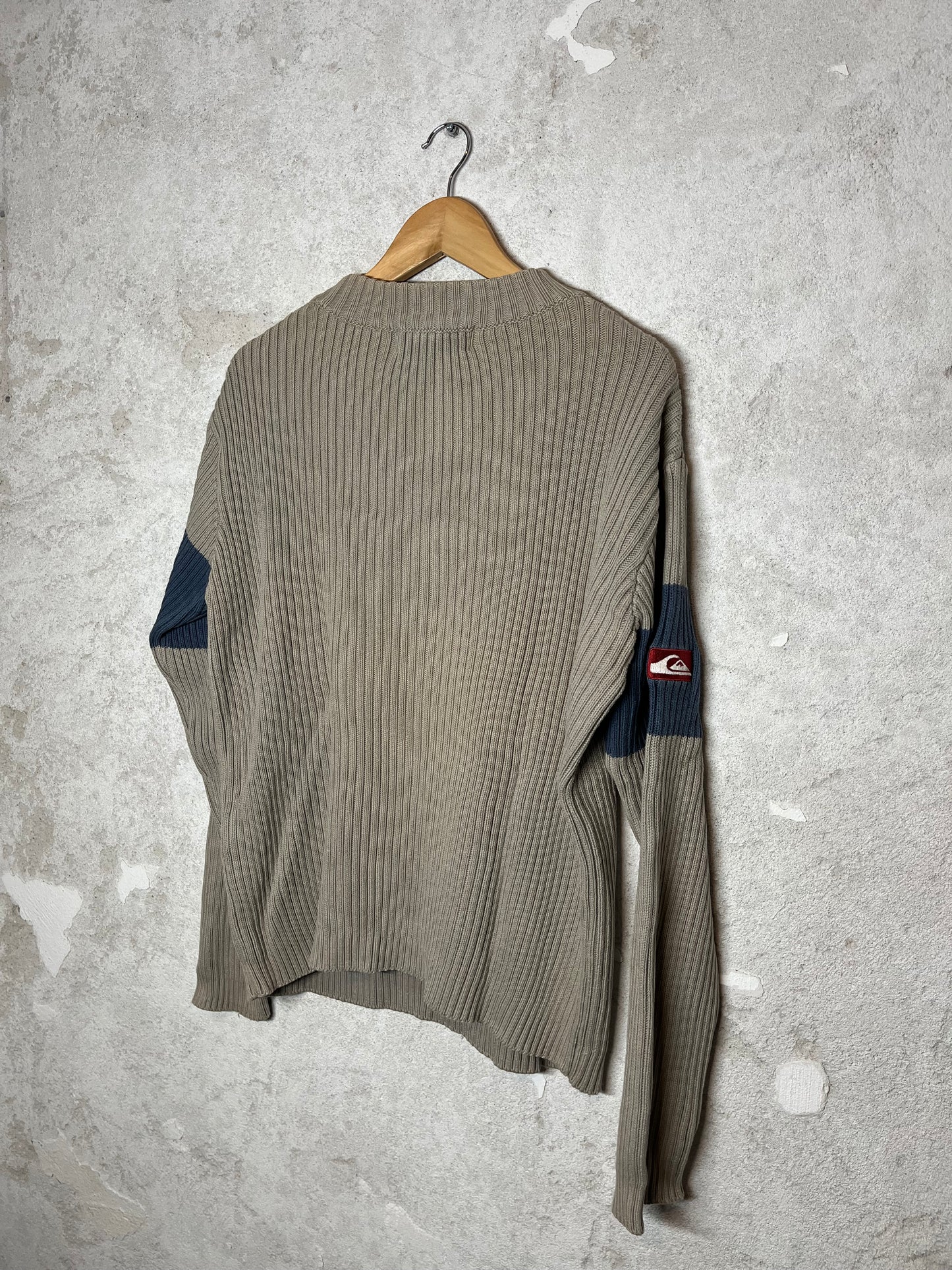 Quiksilver ribbed knit sweater with logo application - L