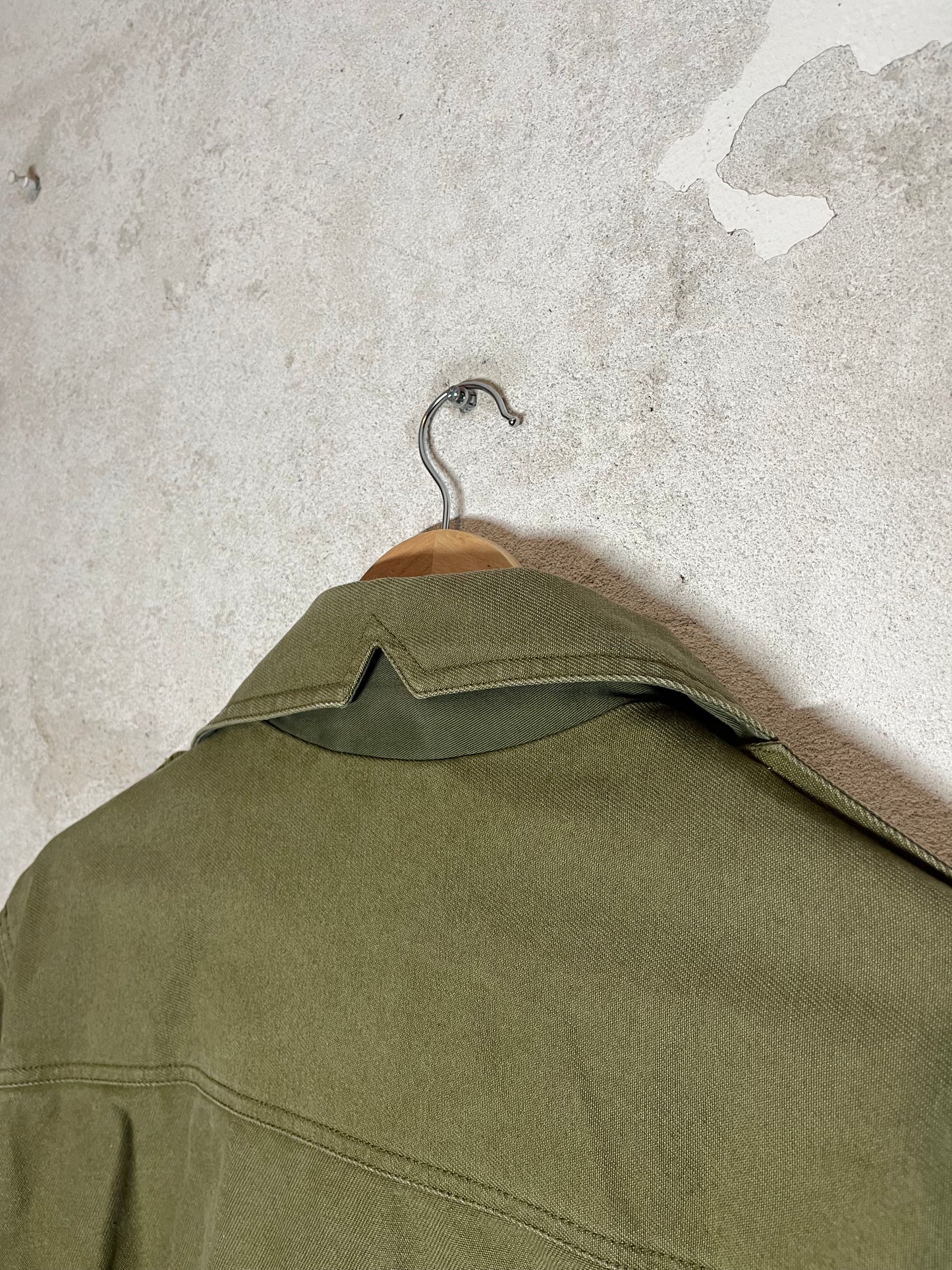 Maharishi cargo utility assymetrical clasp canvas jacket - L