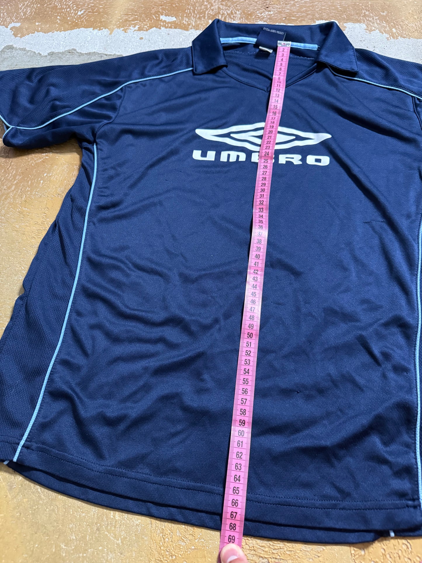 Umbro vintage football jersey shirt - M