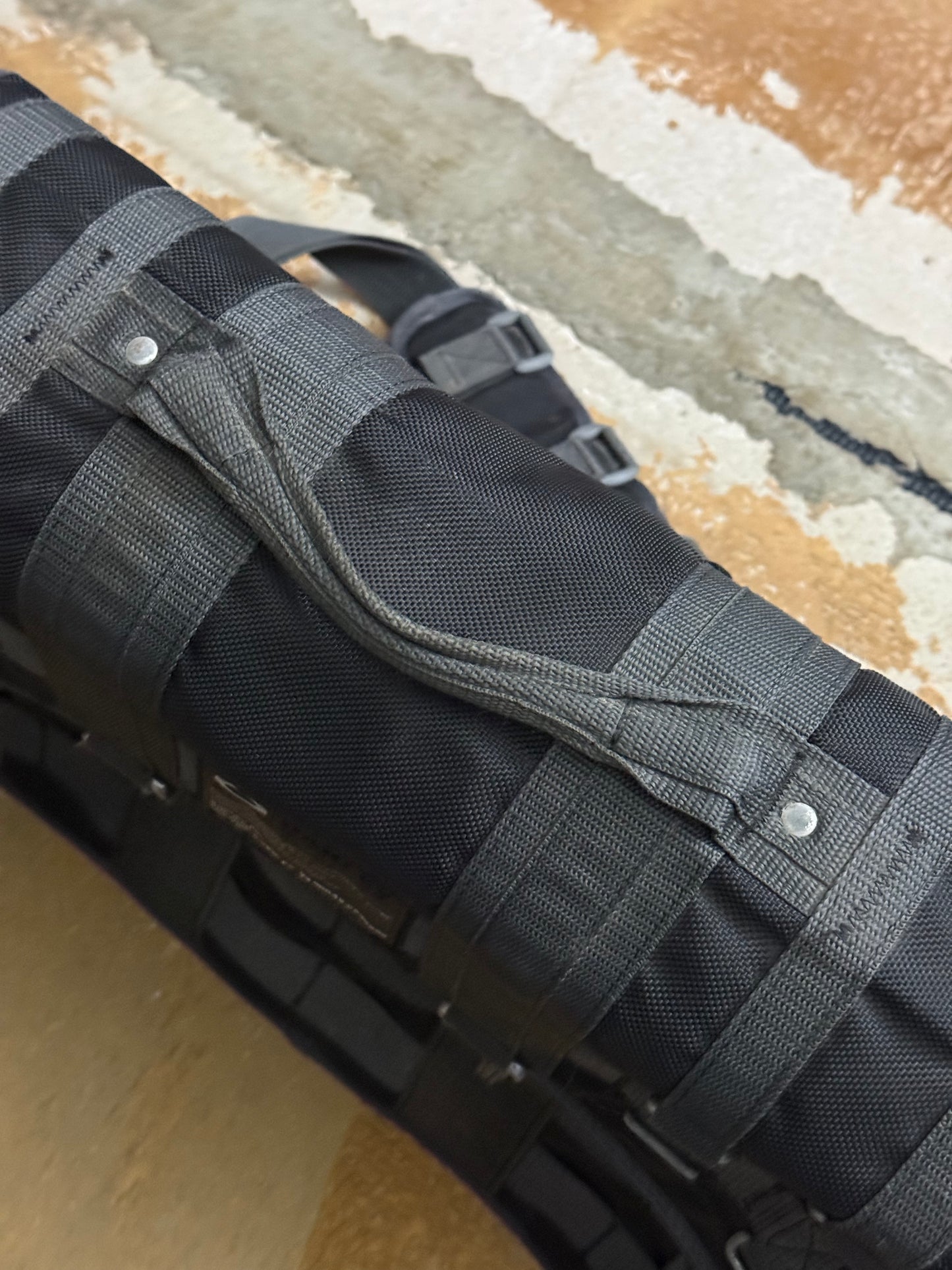 Oakley 2005 Dexter Tactical Field Gear laptop sling bag