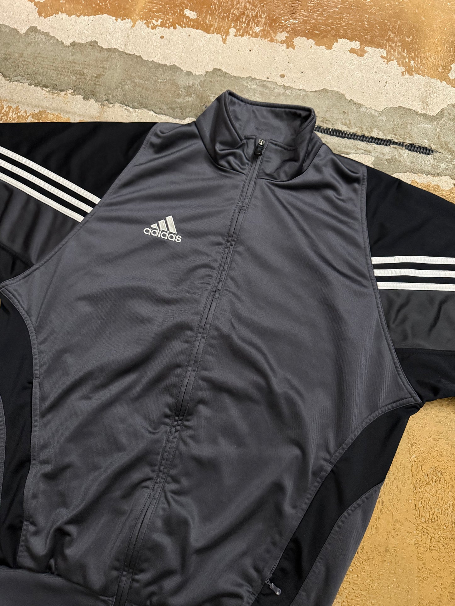 Adidas vintage track jacket - L