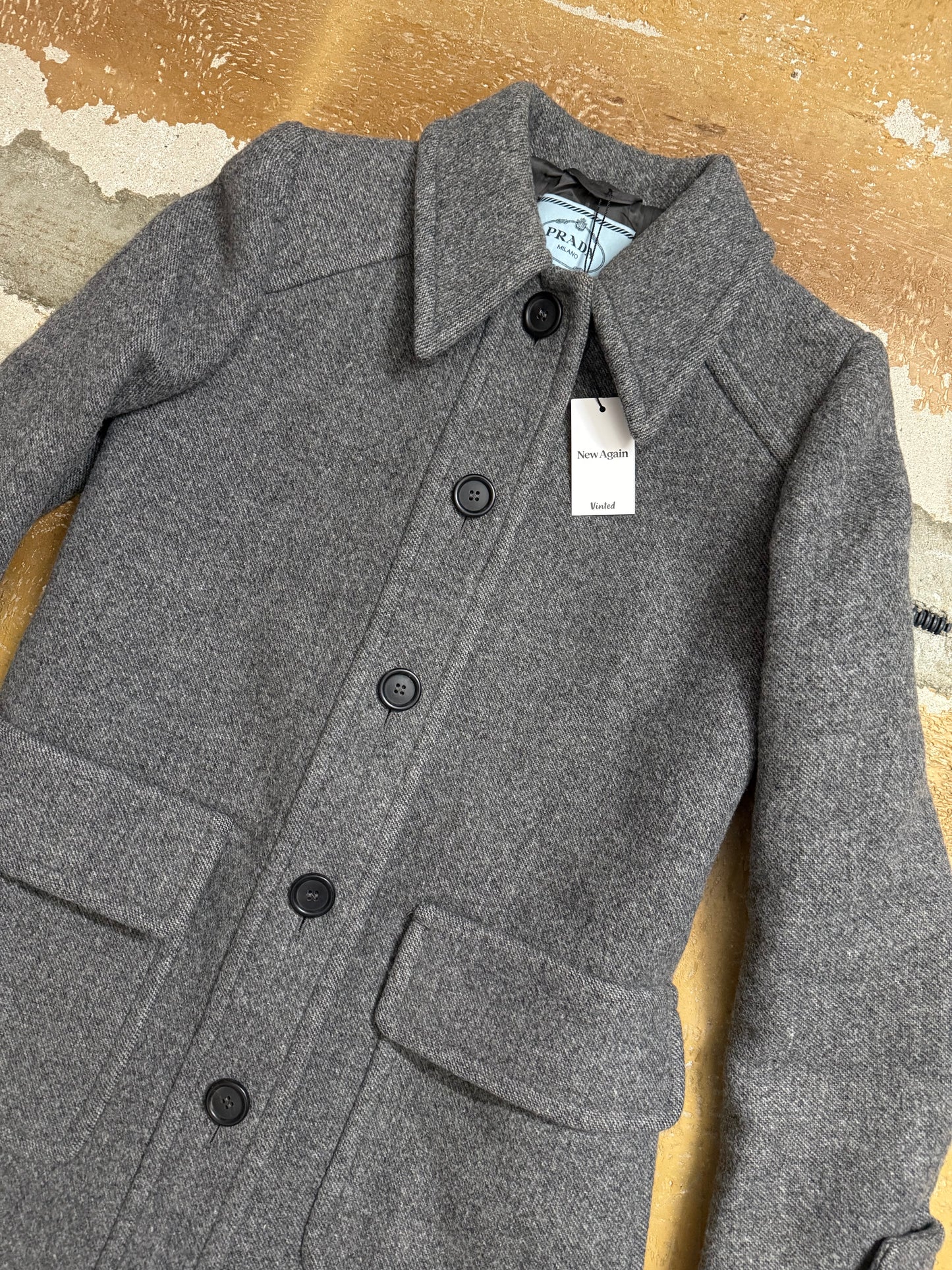 Prada 100% Wool trenchcoat designer jacket - M