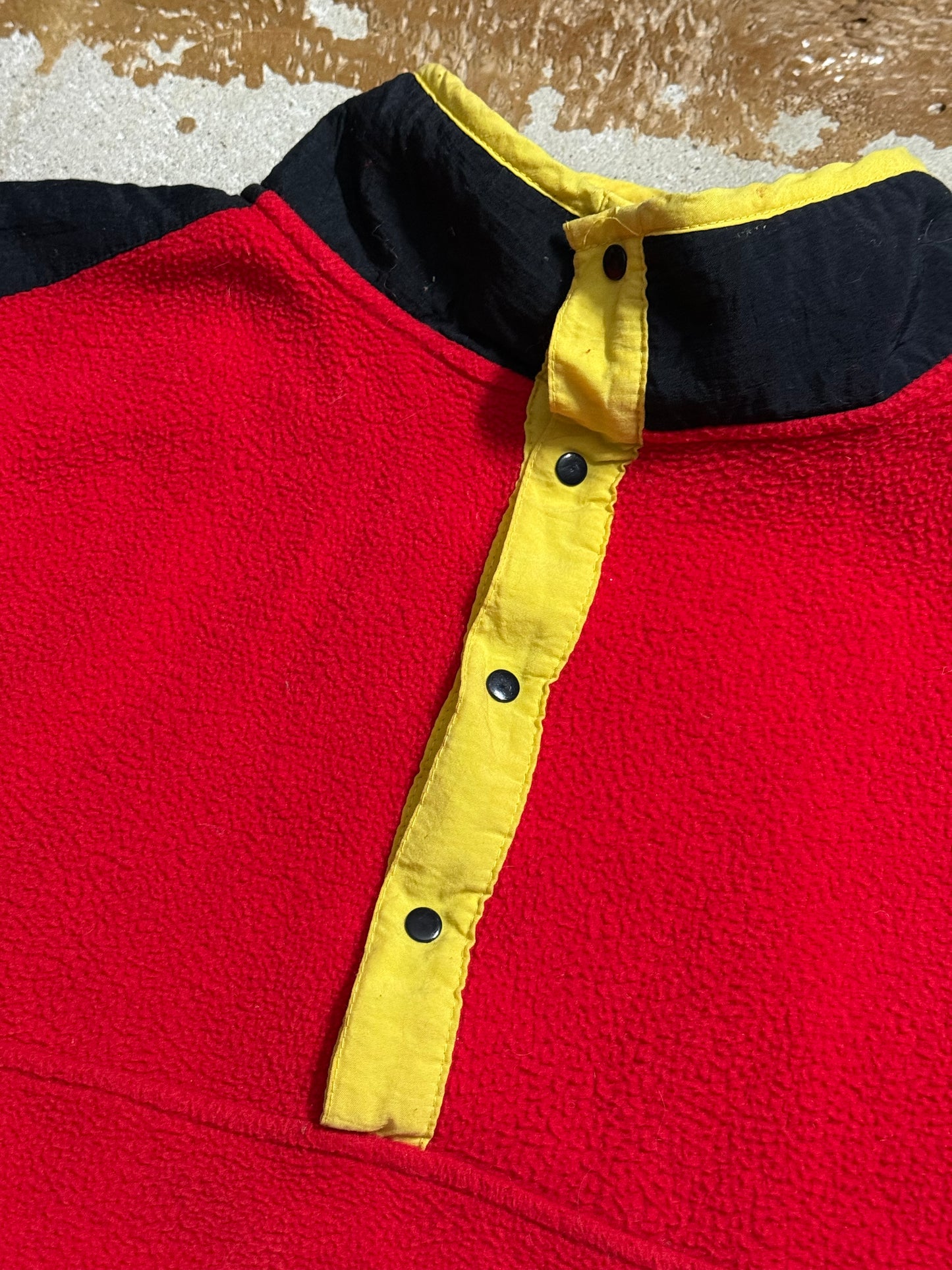 Marlboro vintage adventure team rare fleece sweater - L