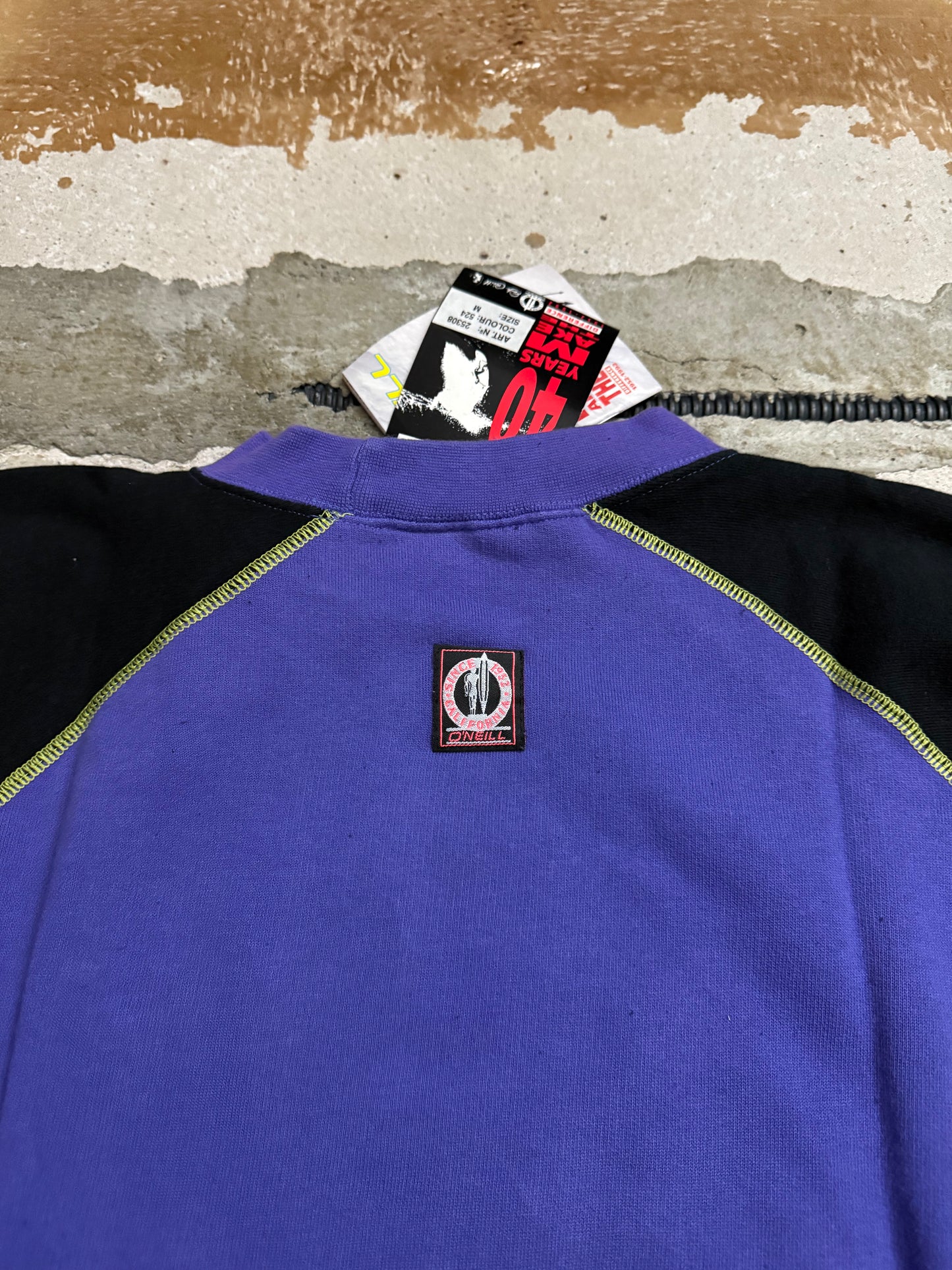 O’neill vintage sweatshirt new with tags RARE - M
