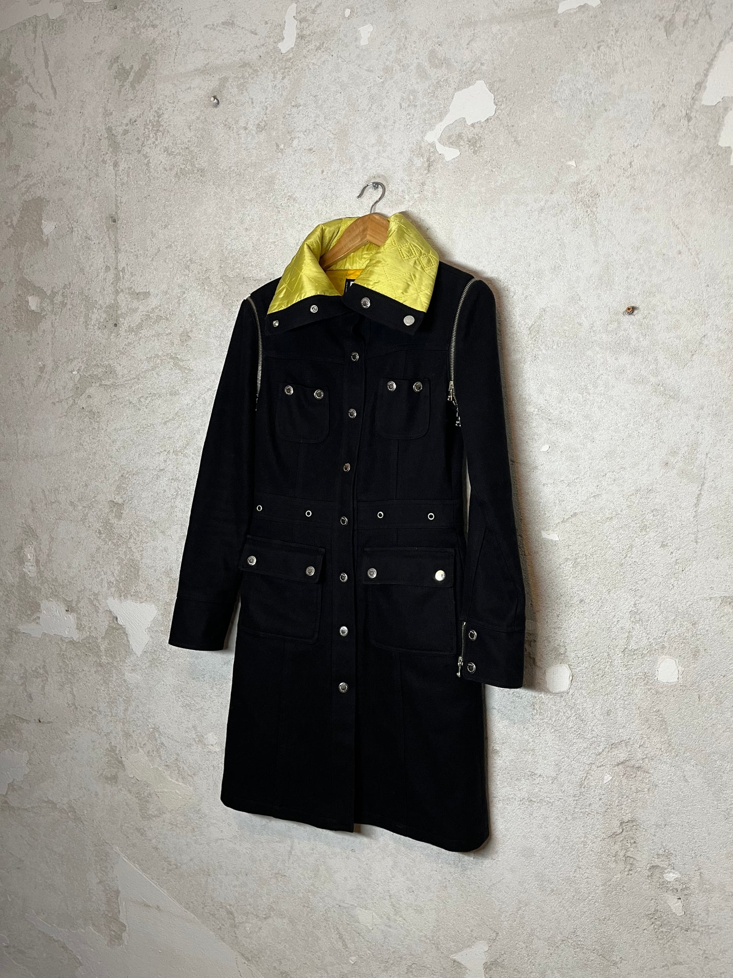 Dolce & Gabbana vintage zippable sleeves trenchcoat - S