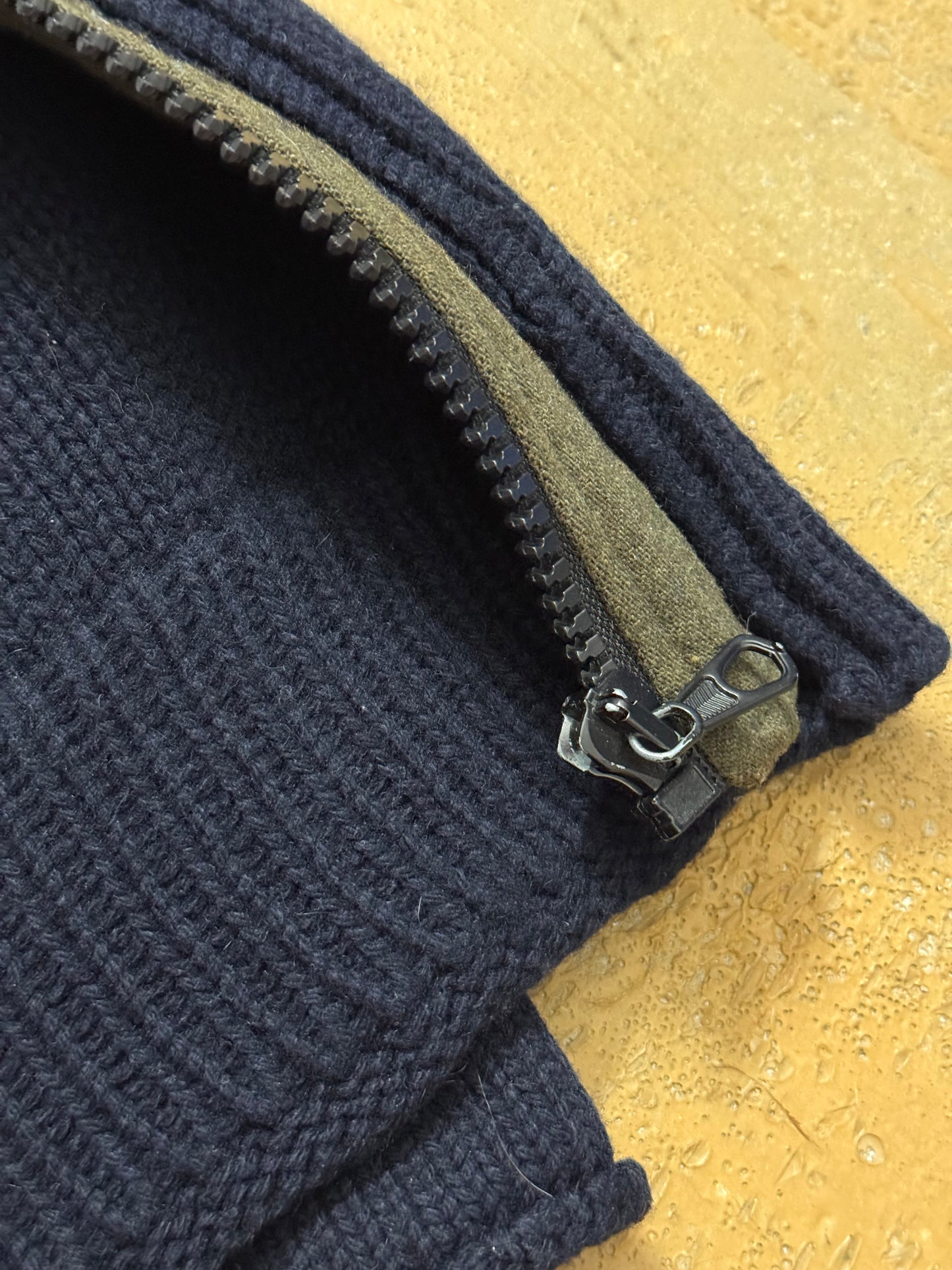 Stone Island vintage heavy knit 100% wool sweater - XL