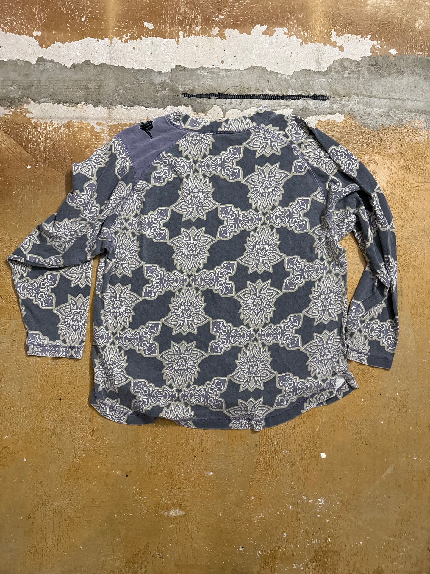 O’neill rare funky 90s longsleeve shirt - L