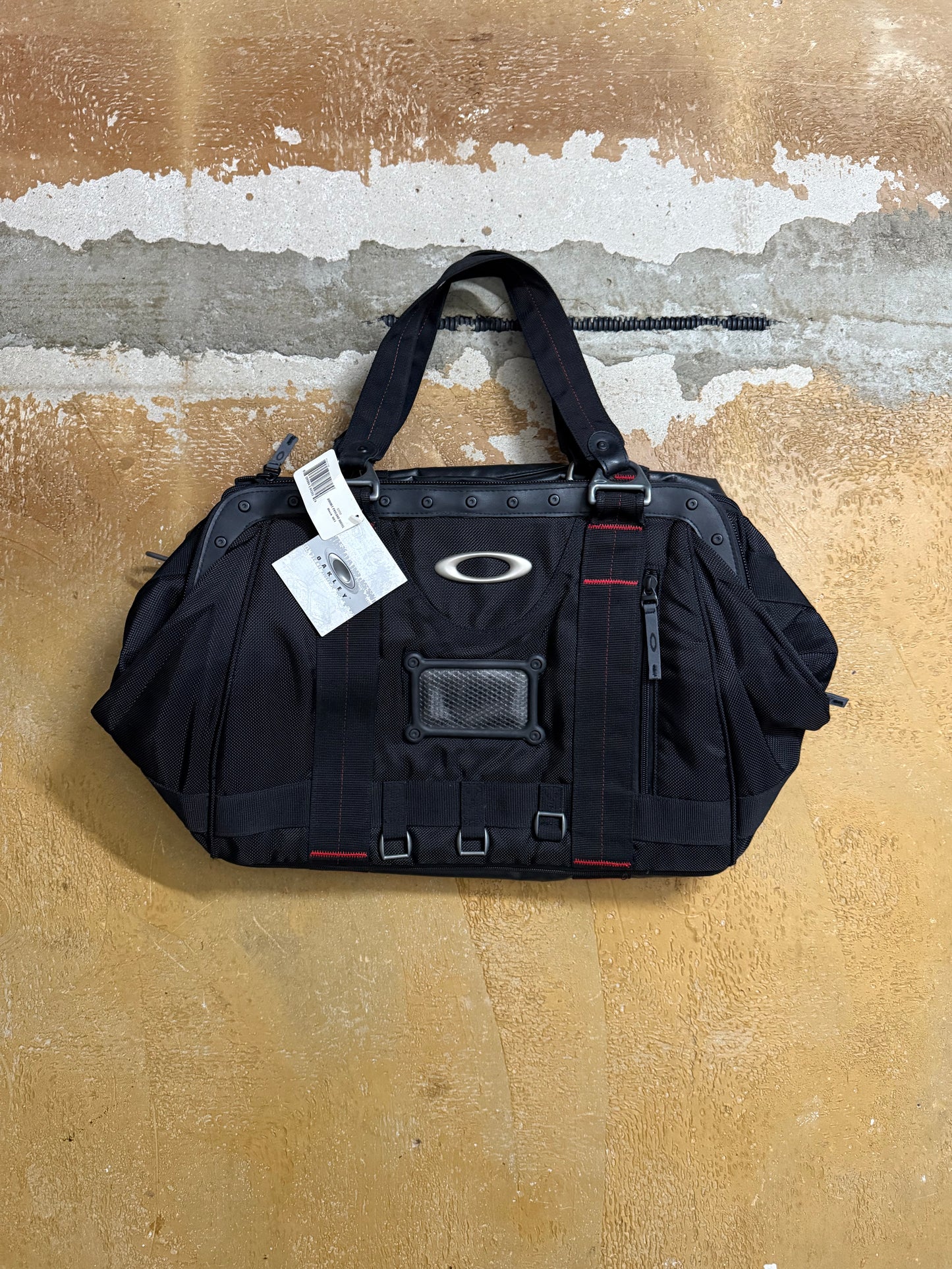 Oakley vintage double payload duffel bag new with tags