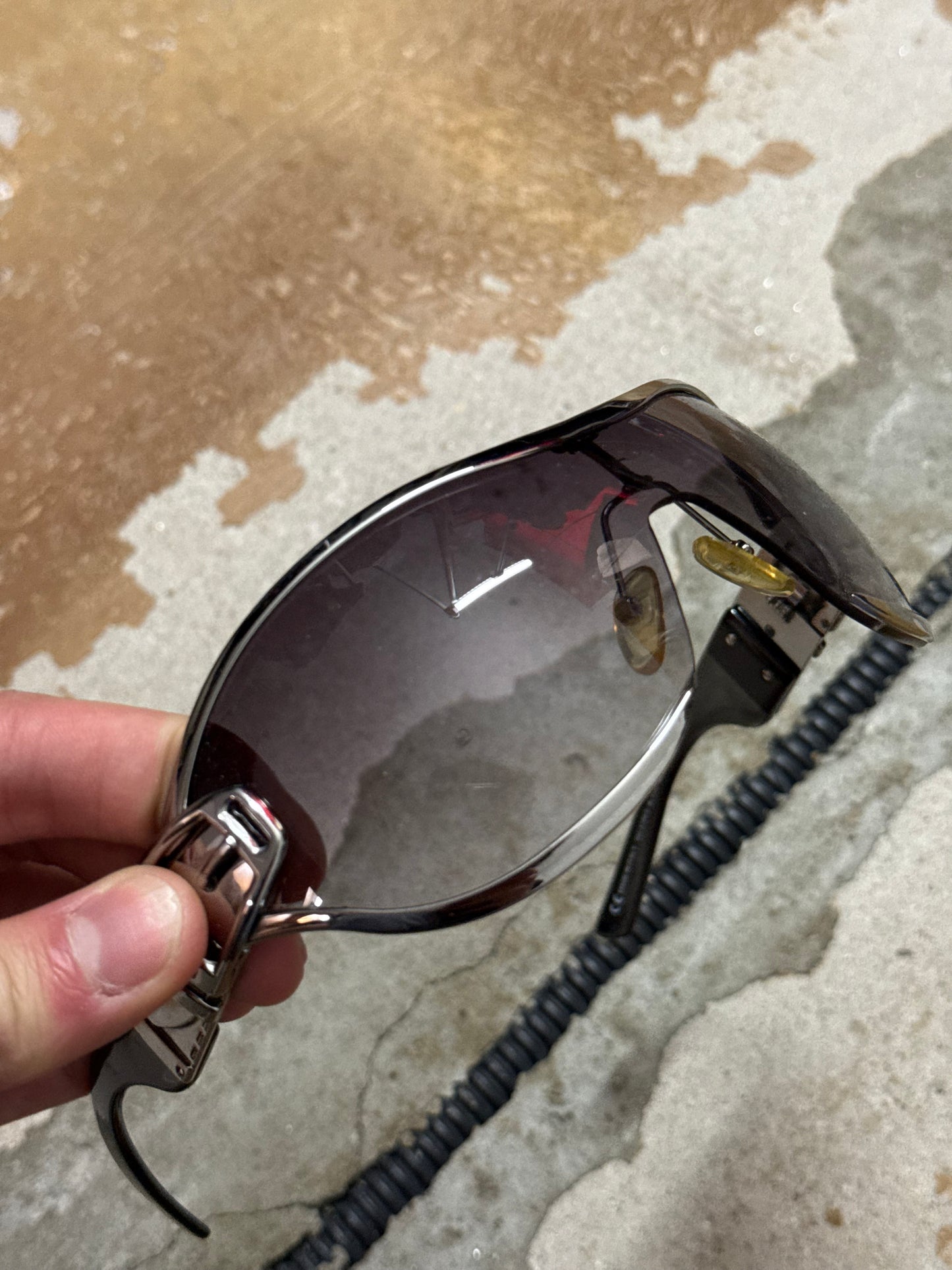 Gucci vintage high end designer retro shield sunglasses