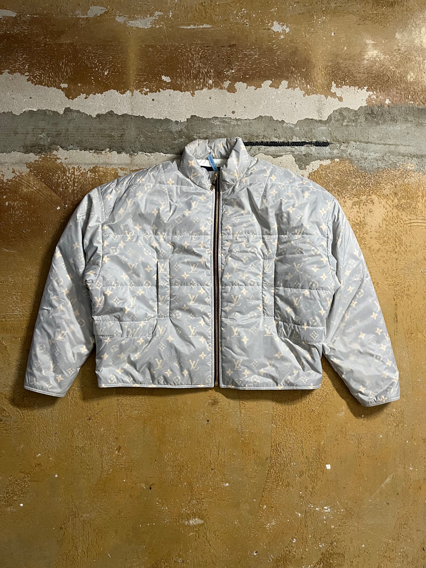 Louis Vuitton [SAMPLE] monogram down jacket - S