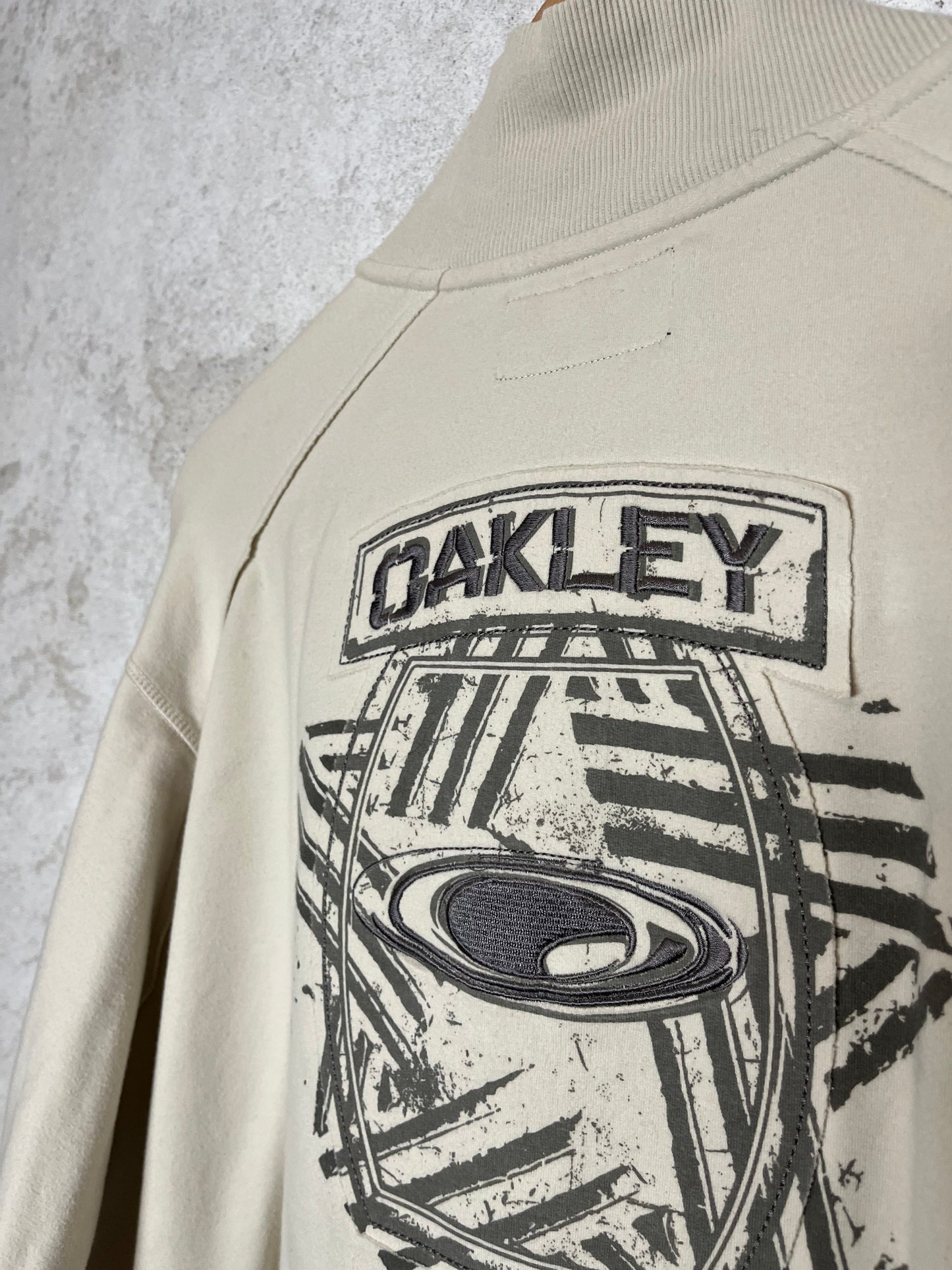 Oakley 2000s cyber rare zip-up sweatshirt - M