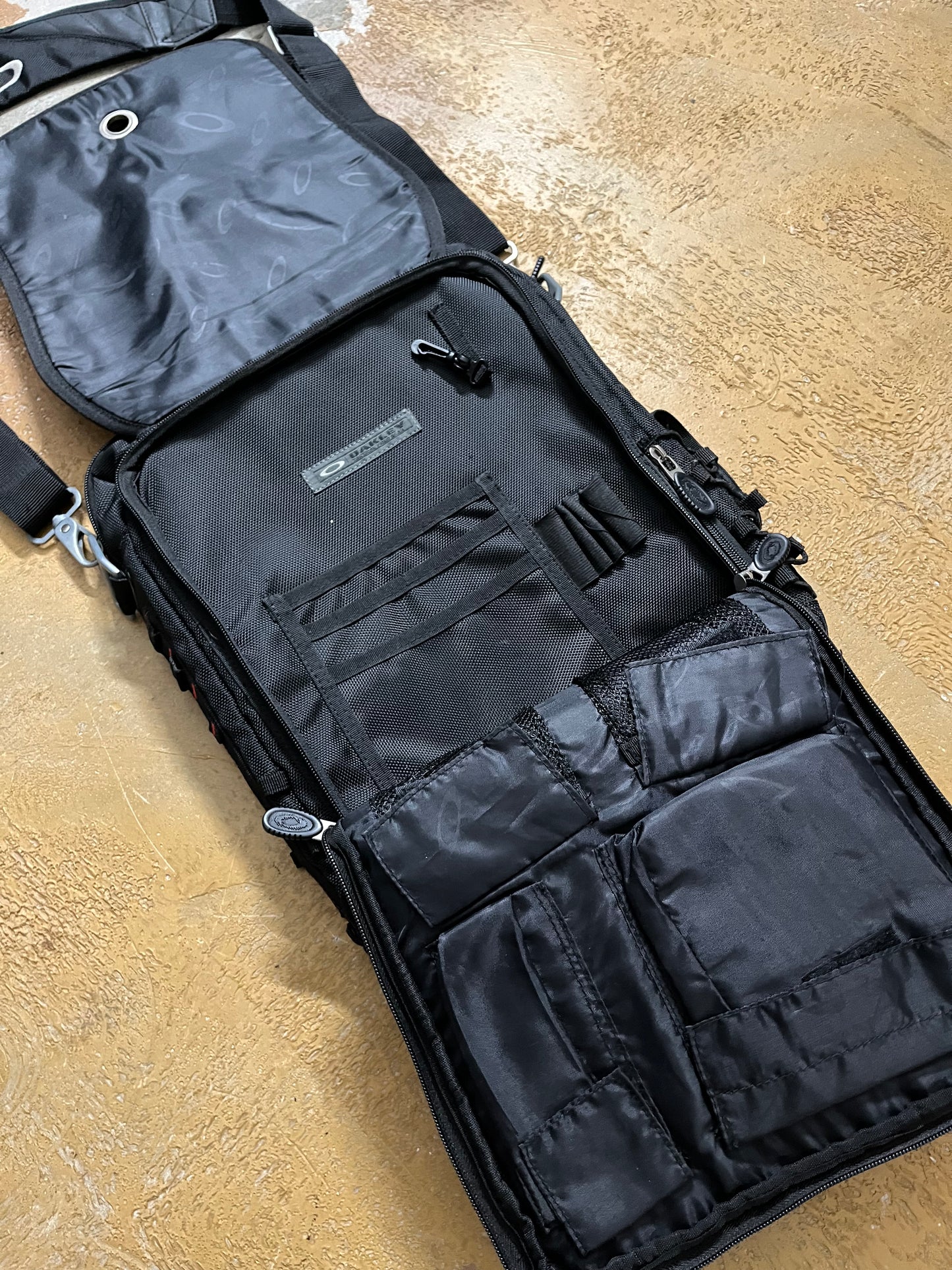 Oakley 2000s computer bag