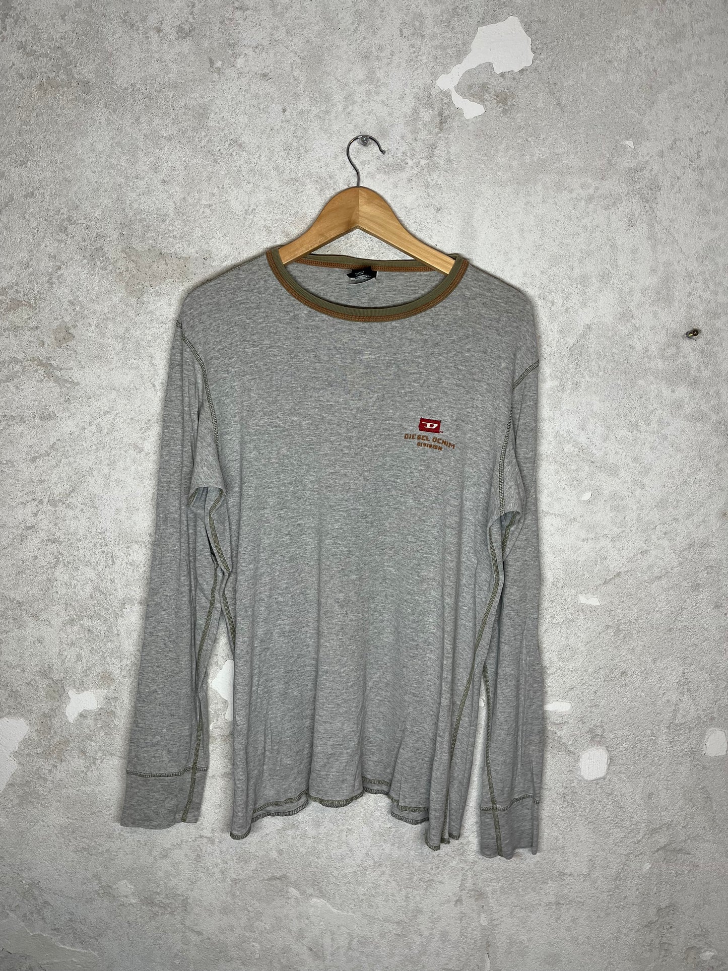 Diesel vintage 2000s longsleeve t-shirt