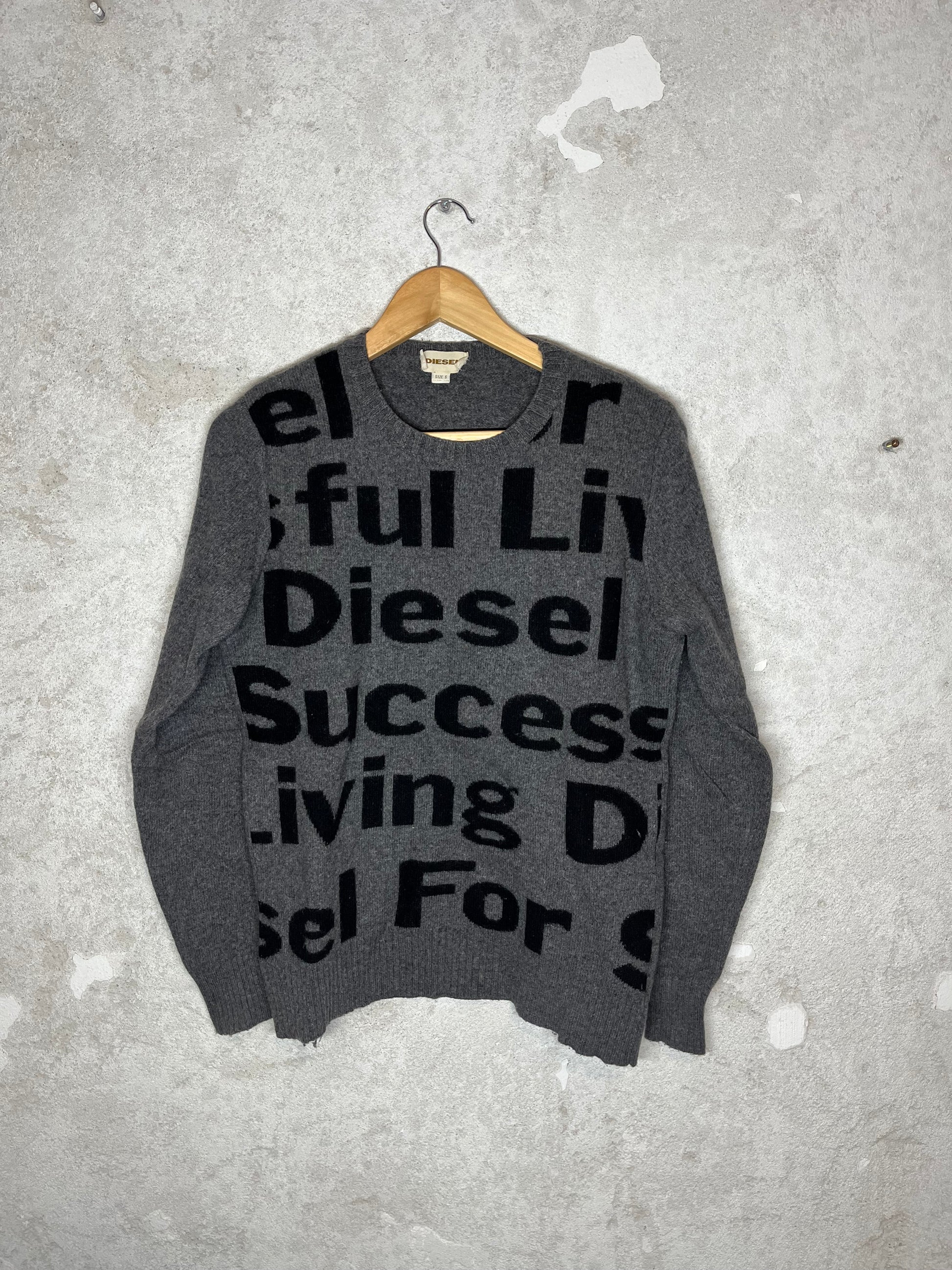 Diesel vintage retro 2000s wool knit sweatshirt