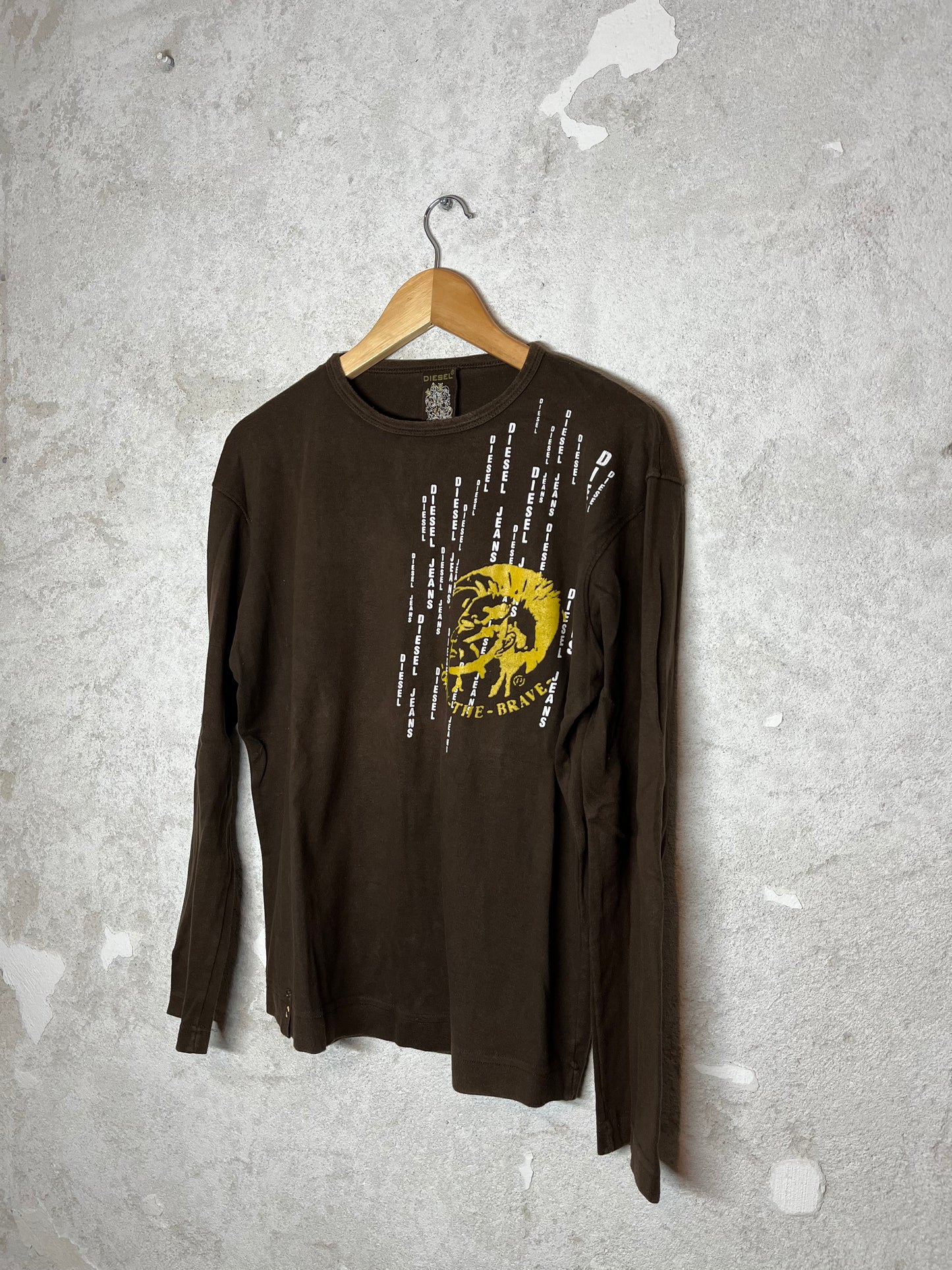 Diesel vintage 2000s brown retro 90s longsleeve t-shirt