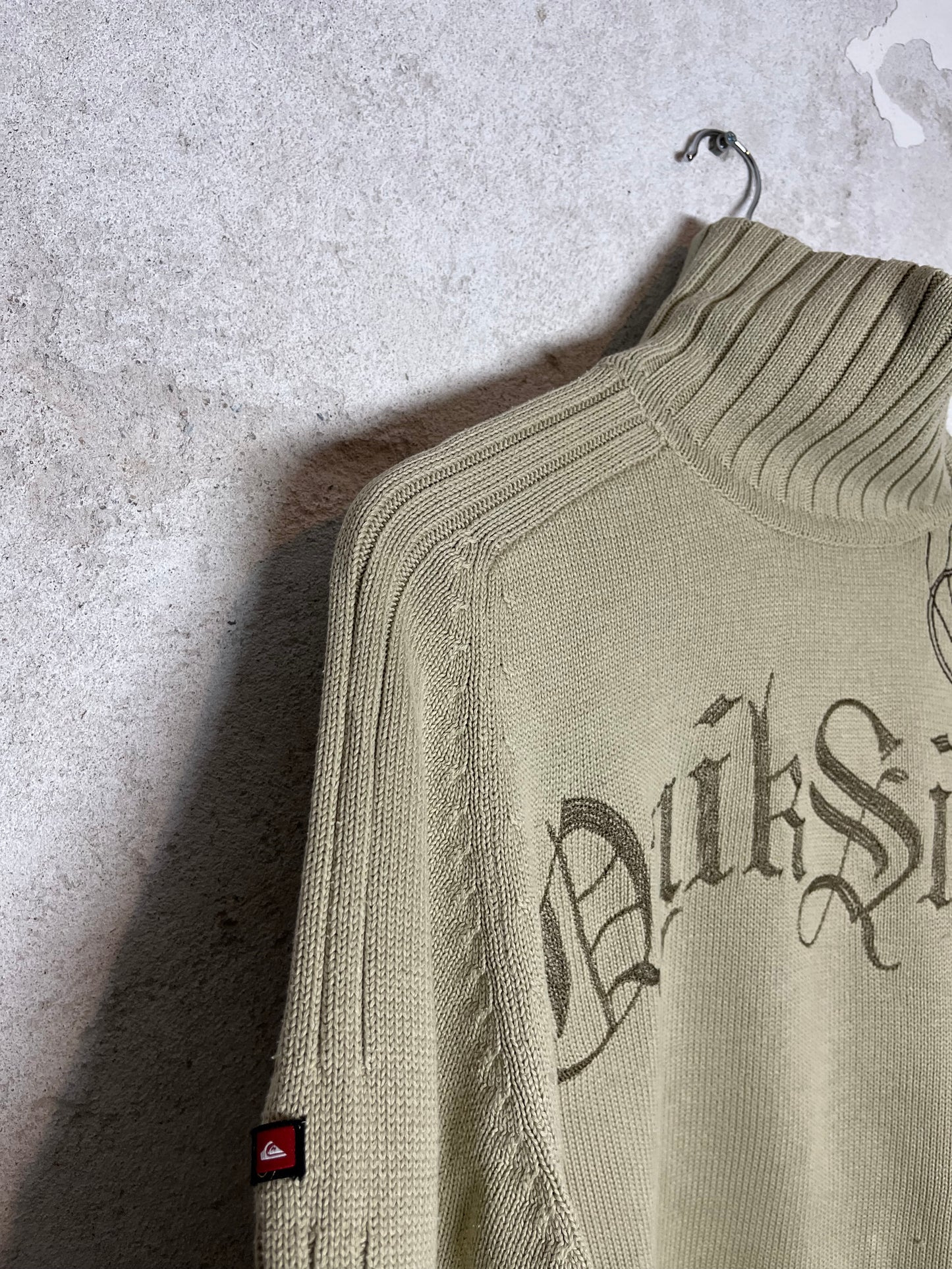 Quiksilver vintage retro 2000s assymetrical knit sweater - S