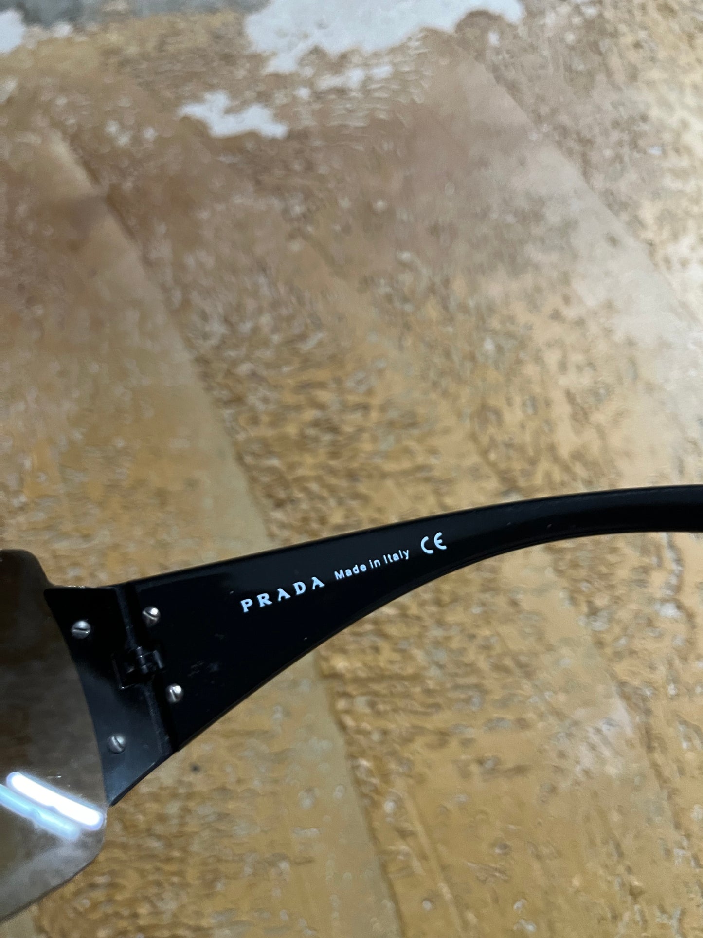 Prada vintage shield sunglasses + box [SPR 40 l 1AB-3M1 122 3N]