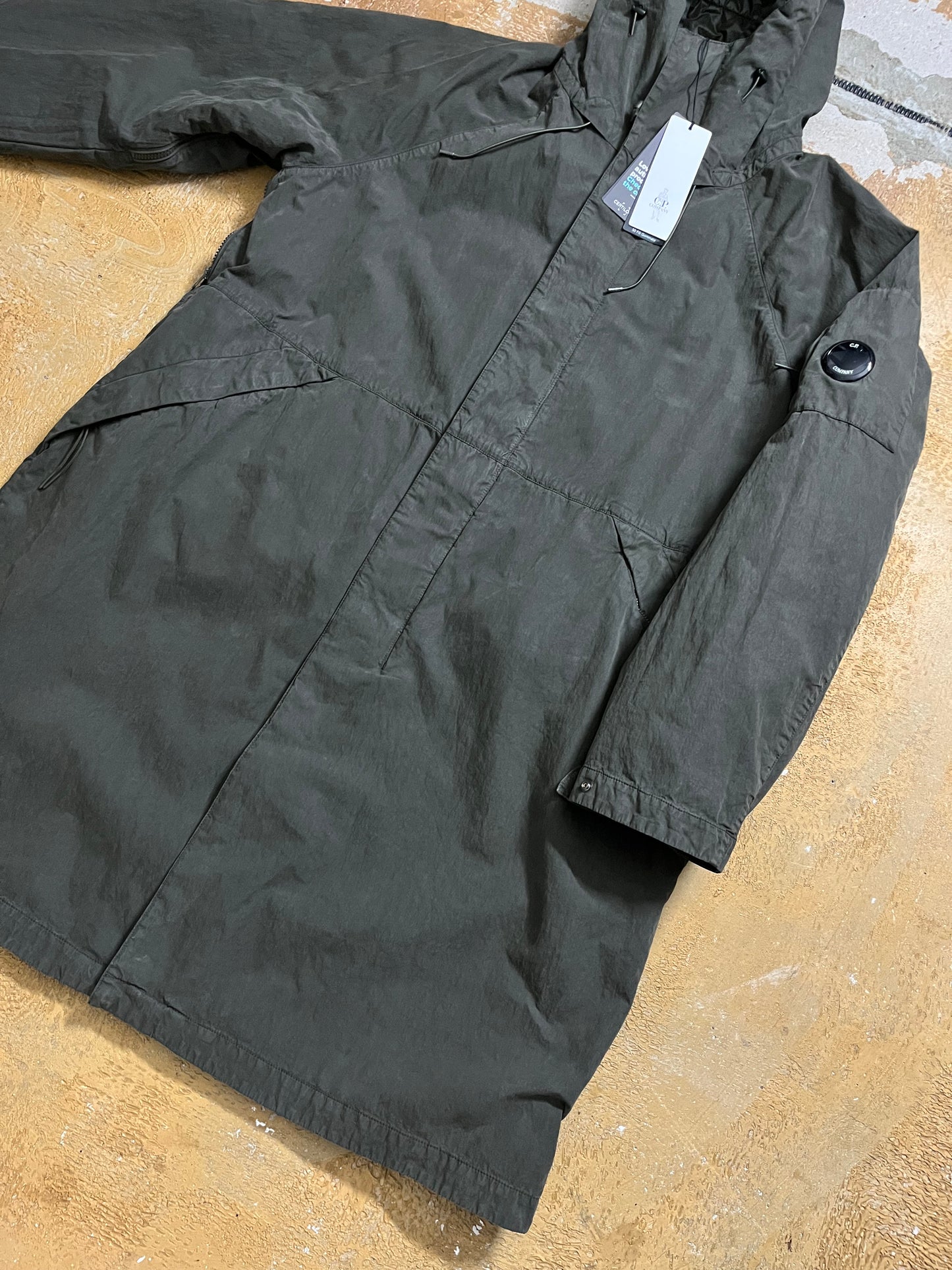 CP Company 50 fili rubber long parka jacket - XL