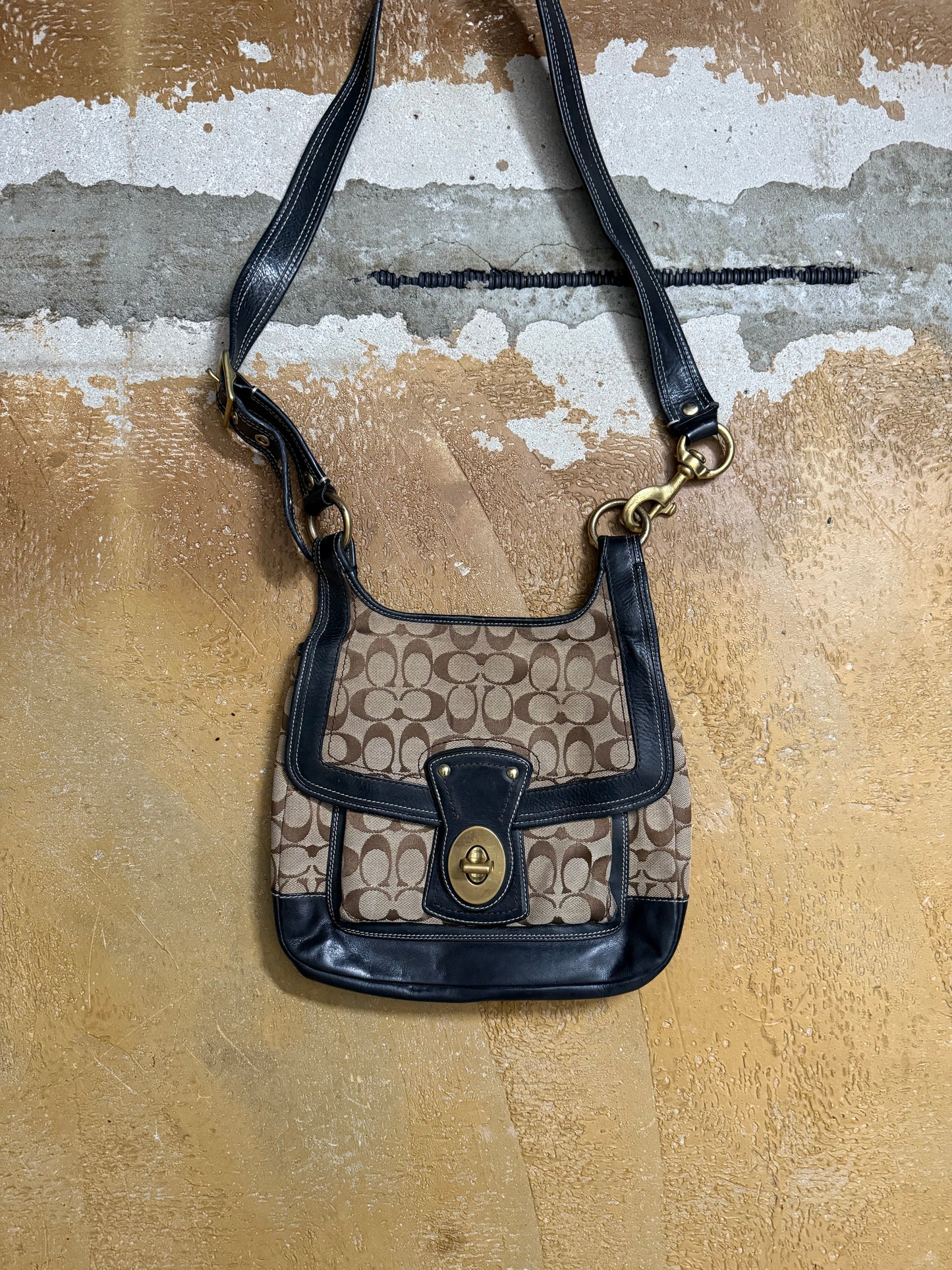 Coach vintage monogram leather bag