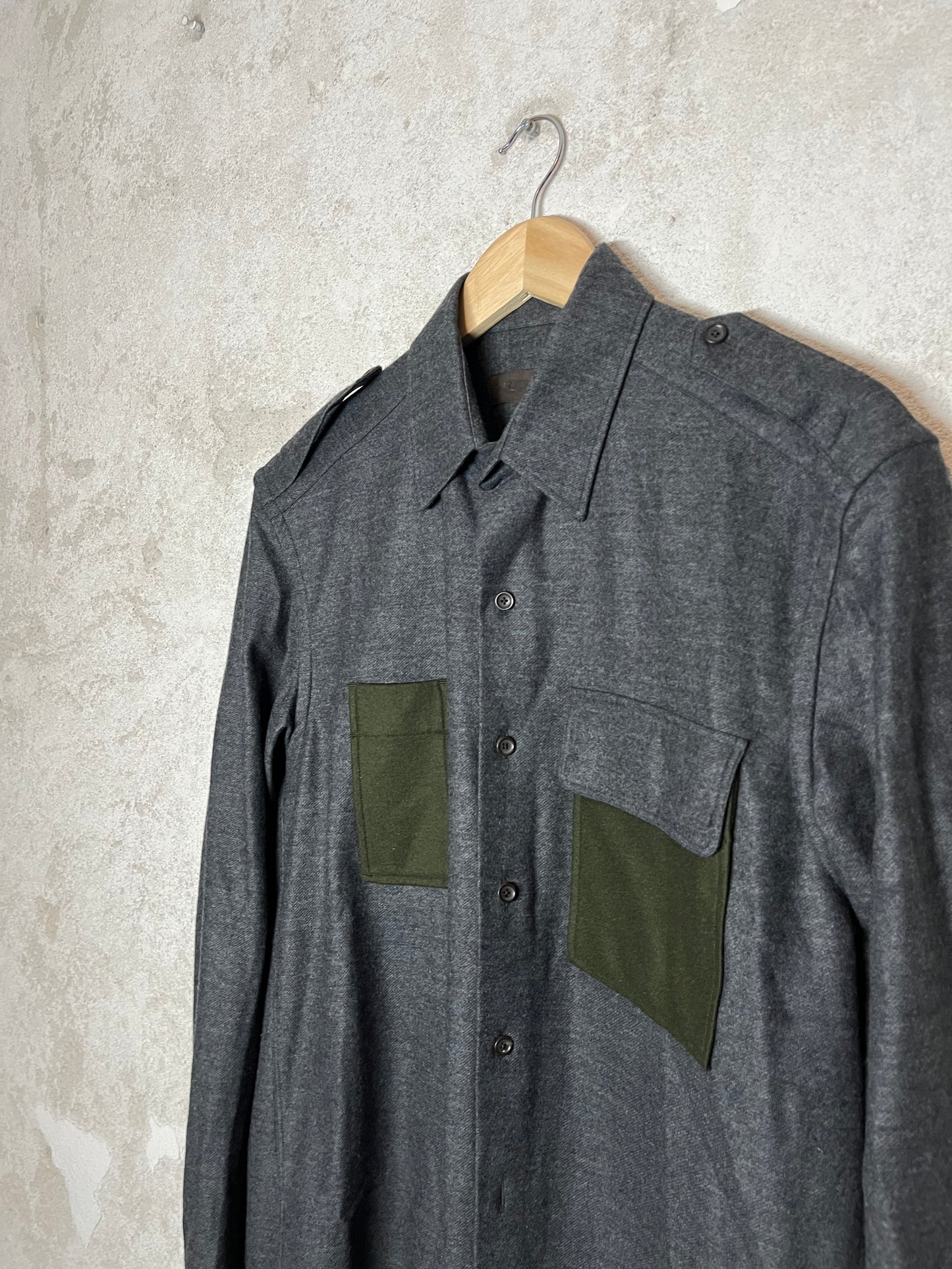 Louis Vuitton patched wool overshirt - S