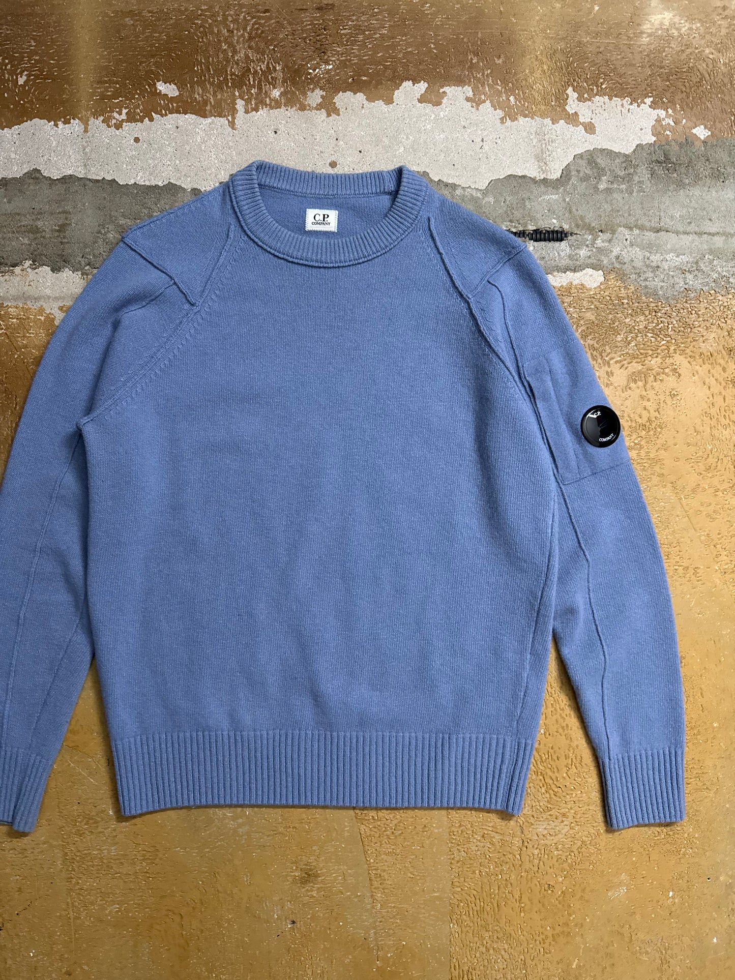 CP company lambswool knit lense sweater - M
