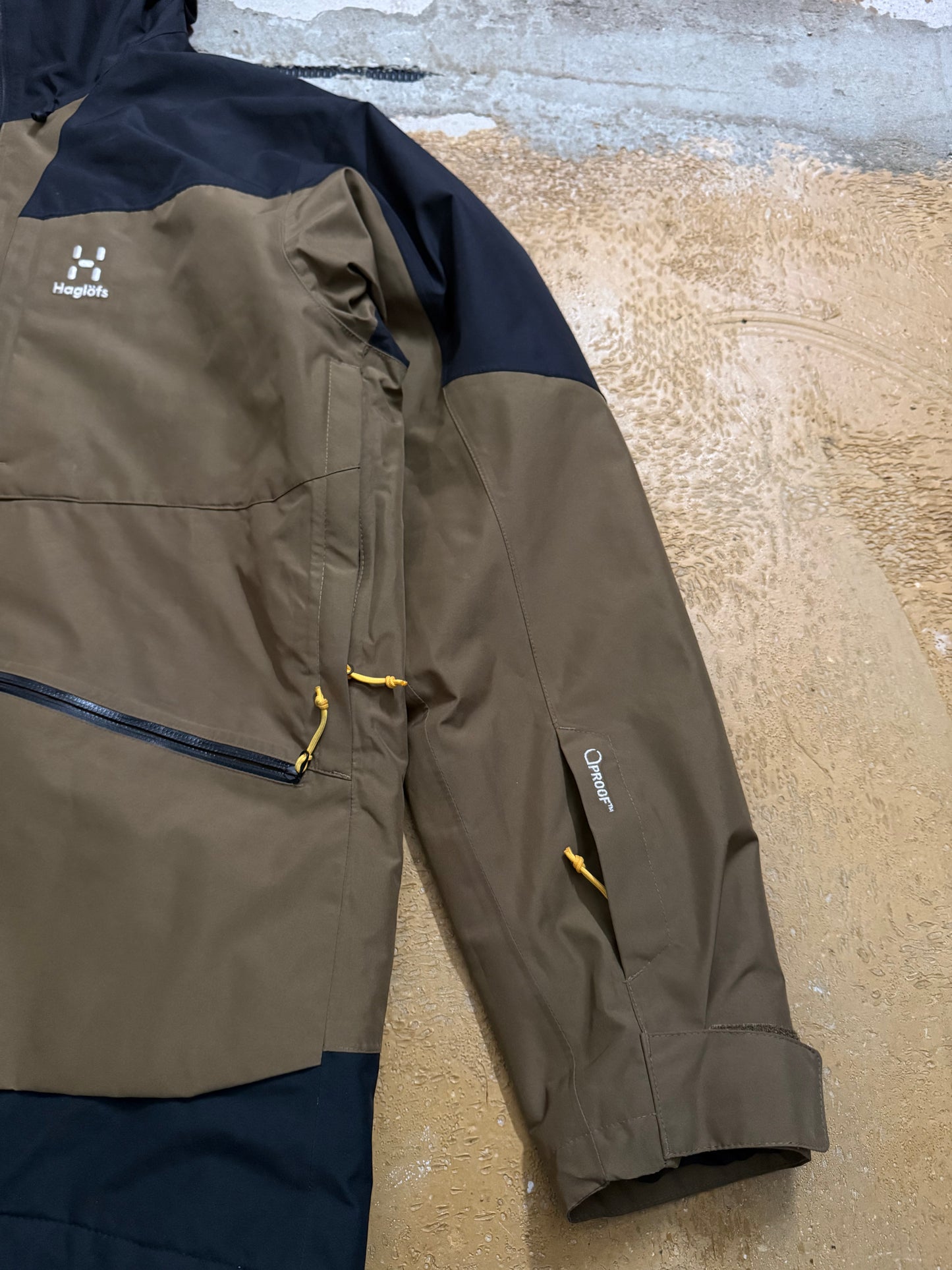 Haglöfs Lumi Insulatod ski snowboard winter jacket - L