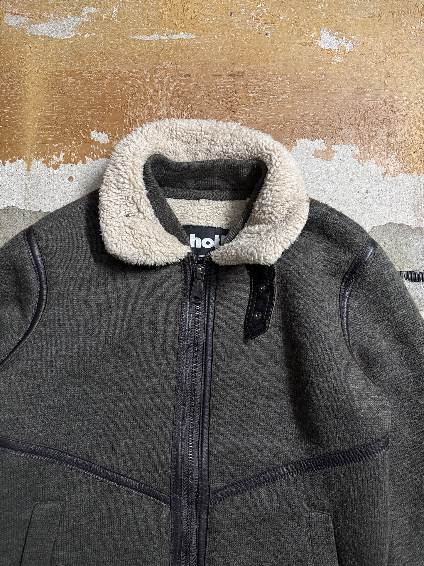 Schott NYC sherpa leather detail jacket - M