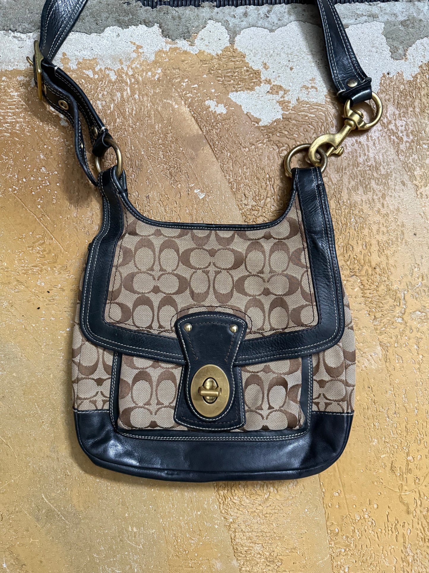 Coach vintage monogram leather bag