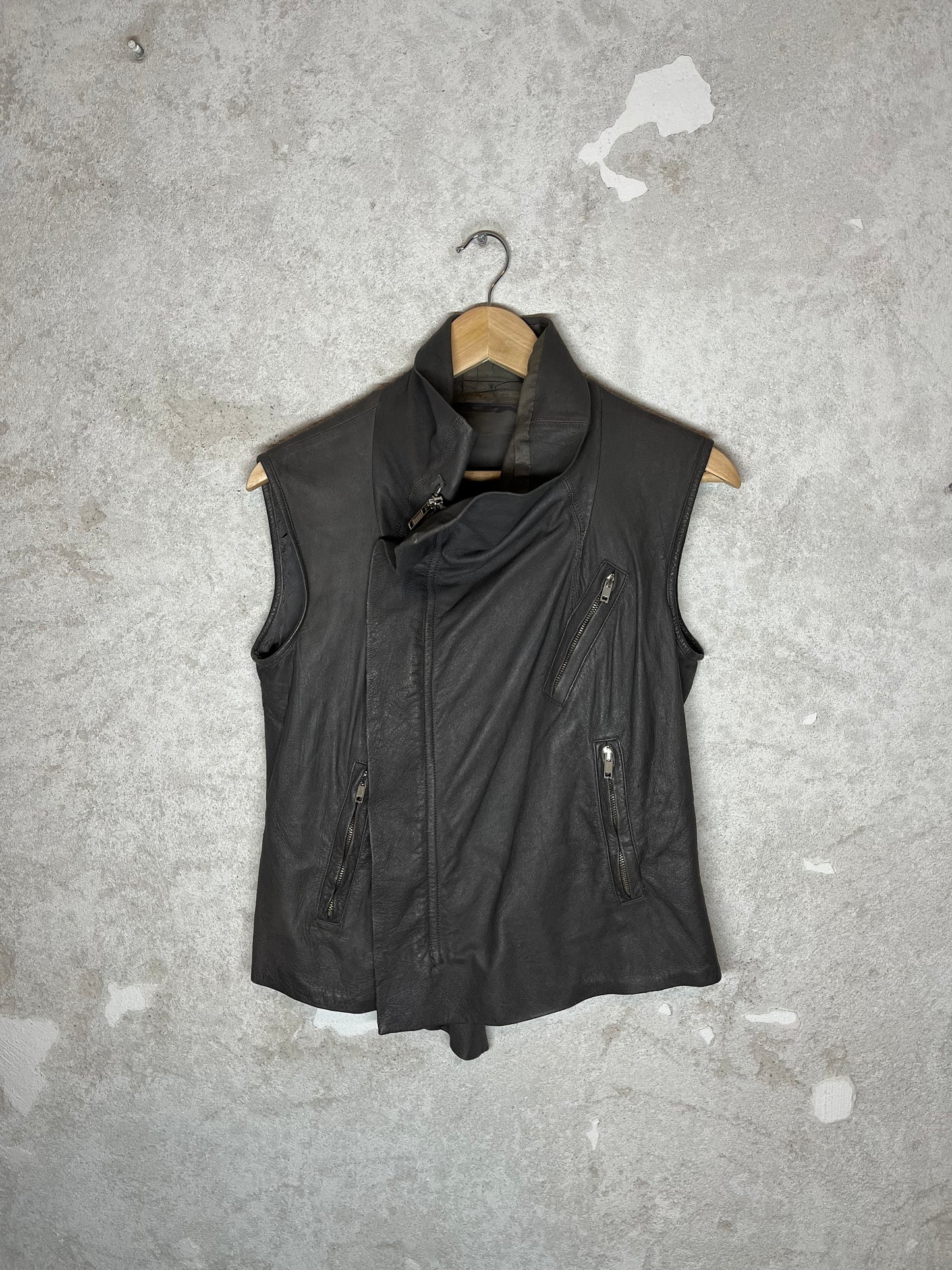 Rick Owens lamb leather sleeveless biker zipper jacket - M