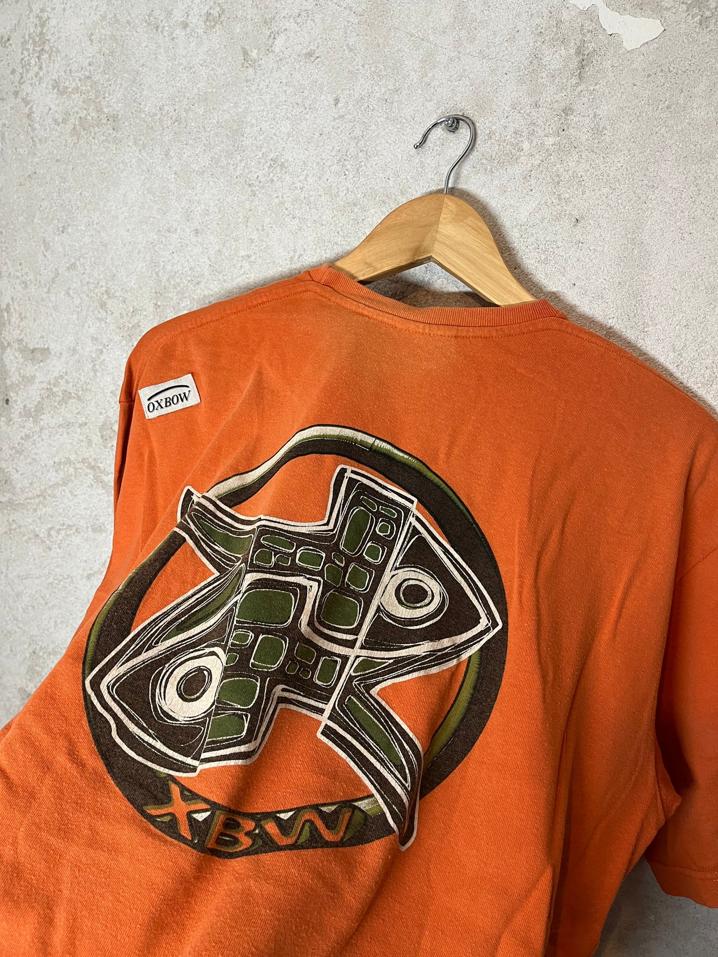 Oxbow vintage retro 2000s 90s t-shirt