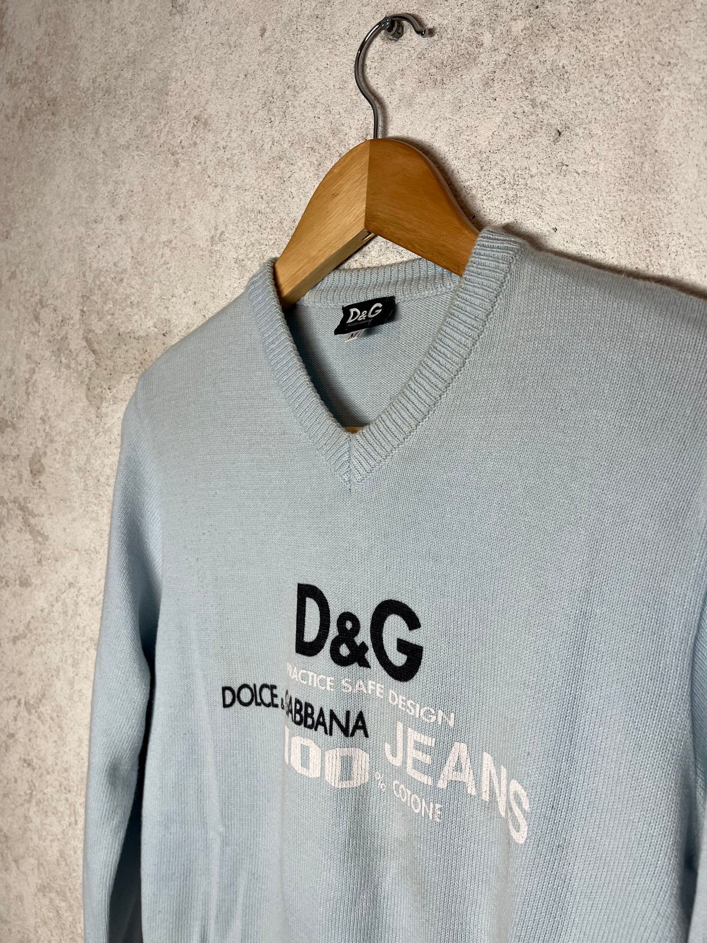 Dolce & Gabanna V neck knit sweater - M