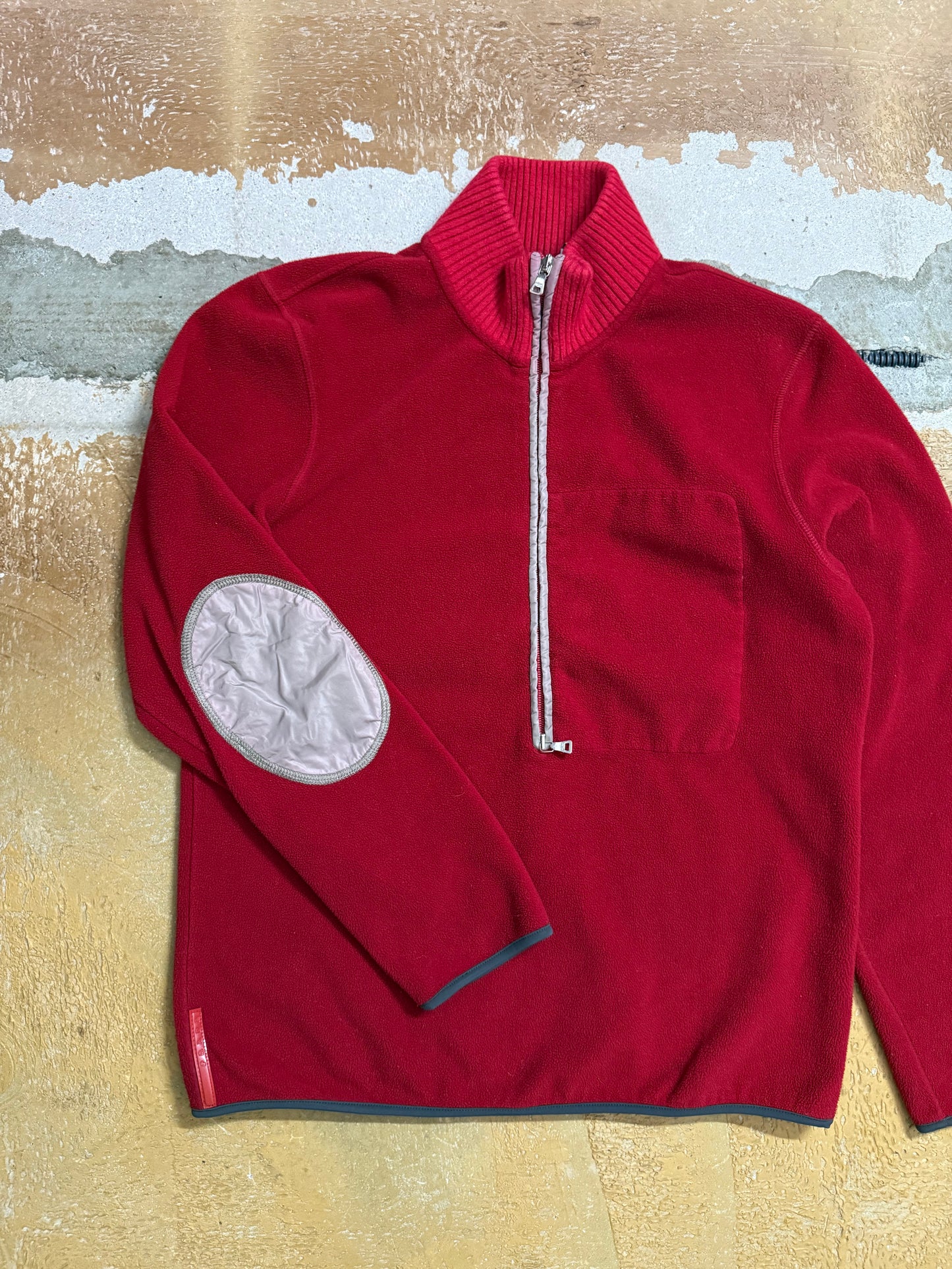 Prada vintage red fleece sweatshirt - S